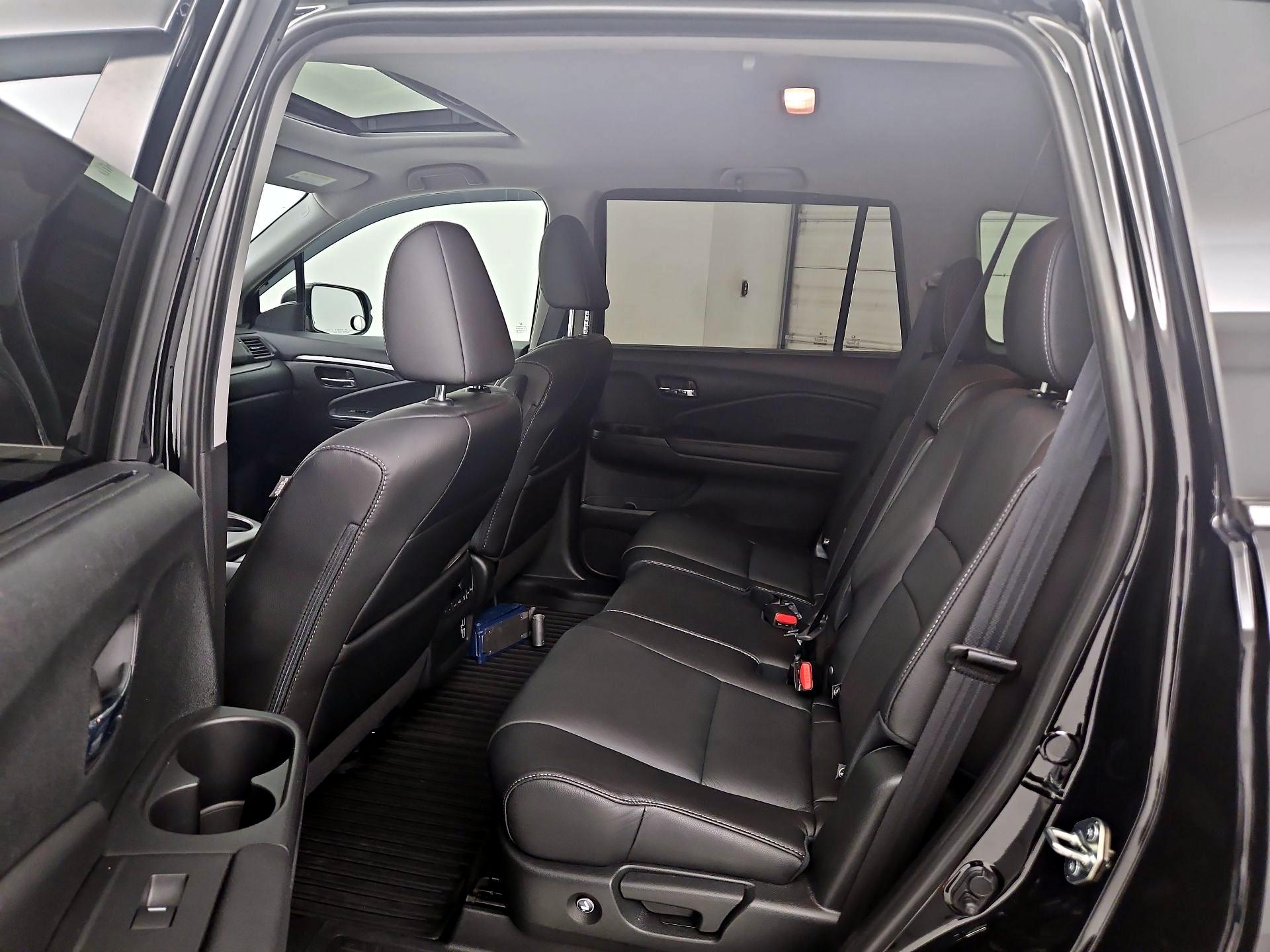 Thumbnail: 2021 Honda Pilot - 20
