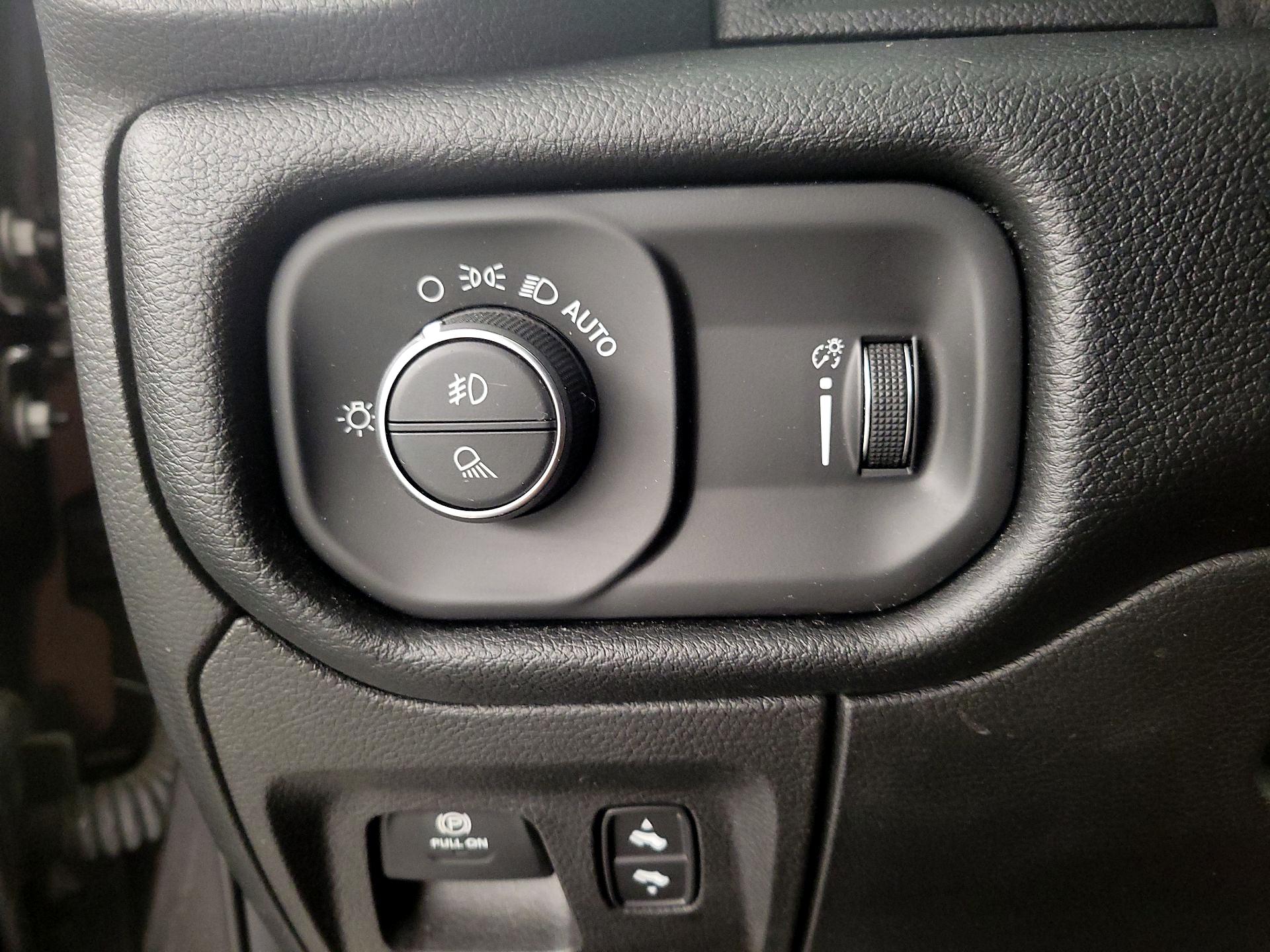 Thumbnail: 2021 RAM 1500 - 13