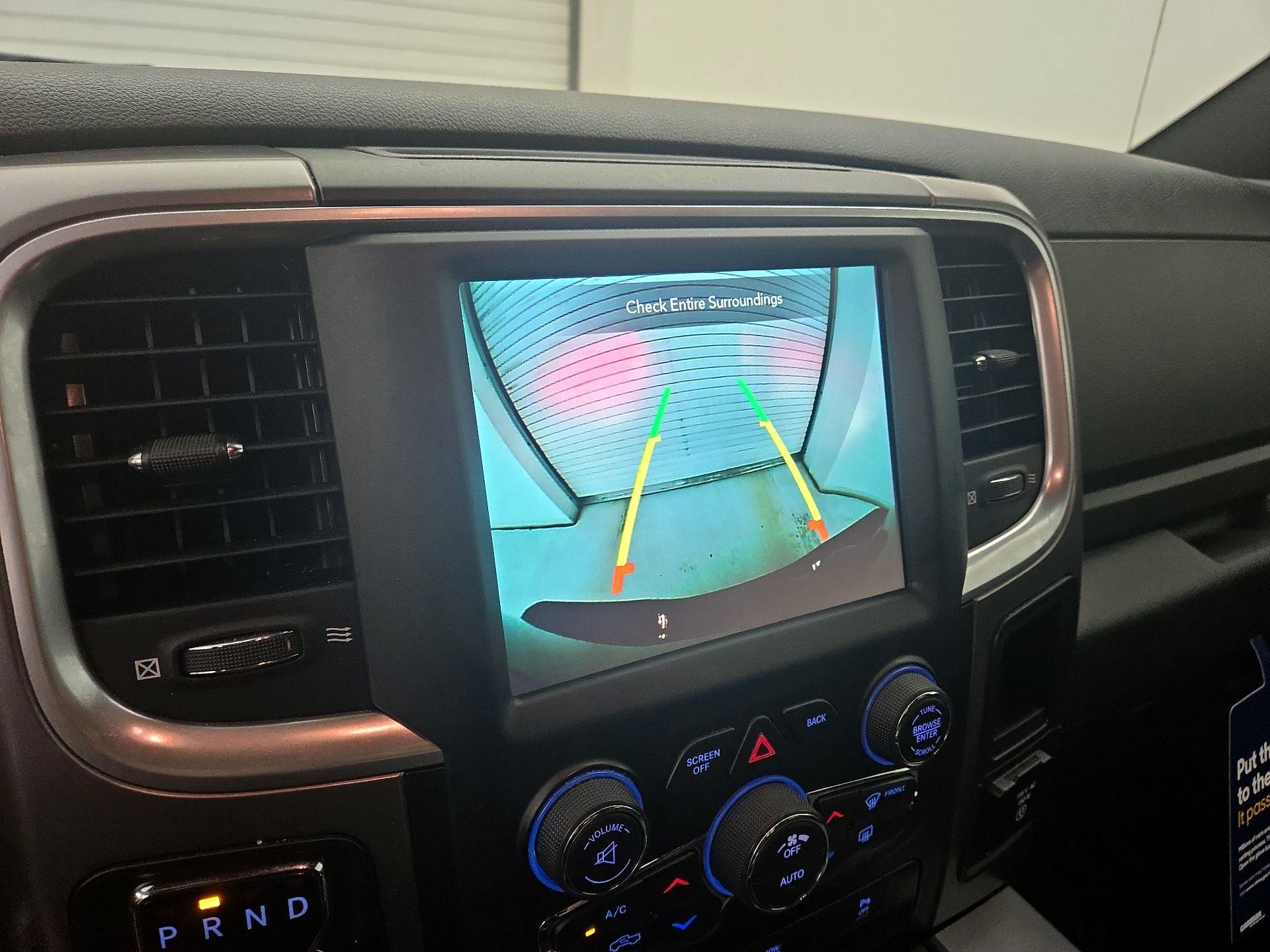Thumbnail: 2021 RAM 1500 Classic - 15
