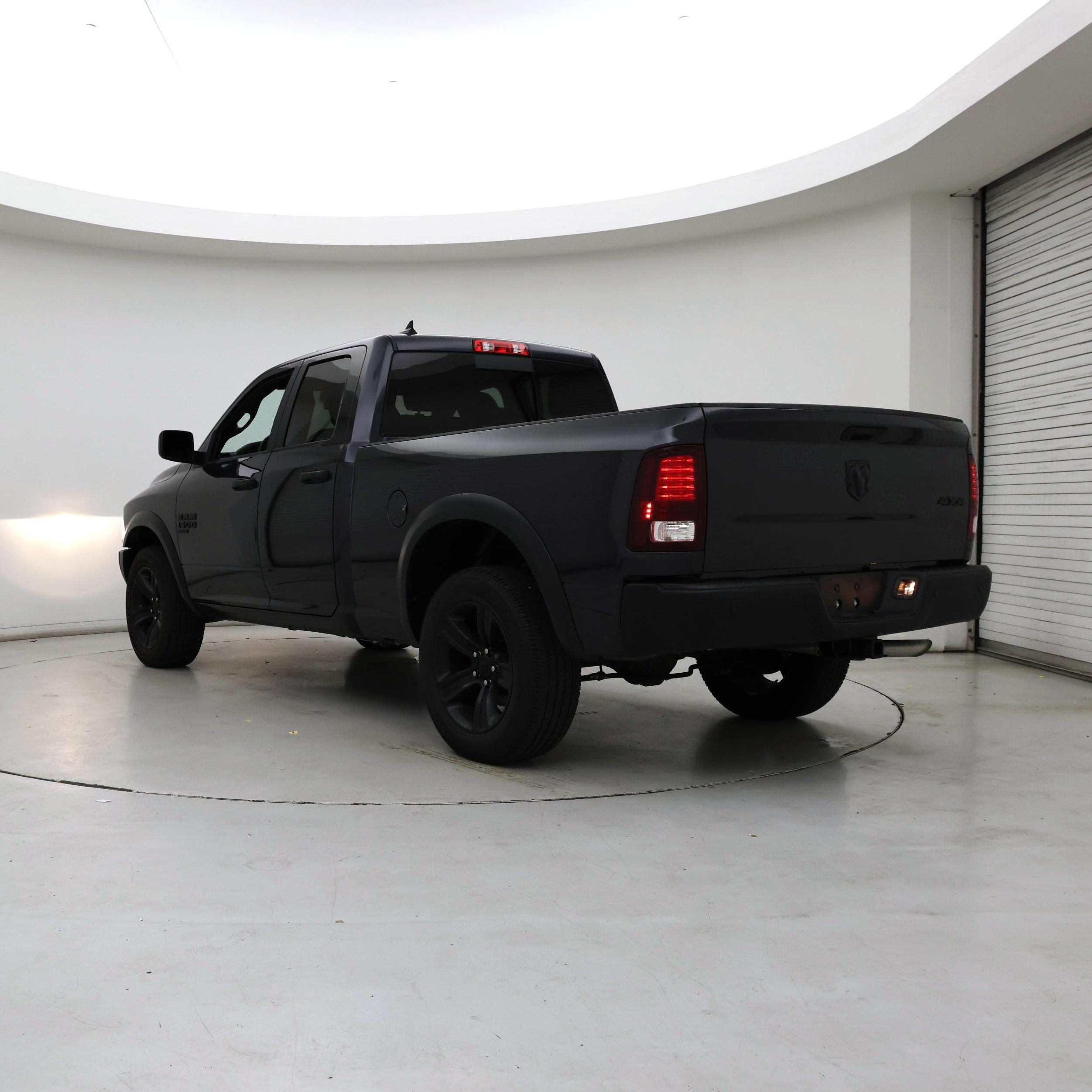 Thumbnail: 2021 RAM 1500 Classic - 2