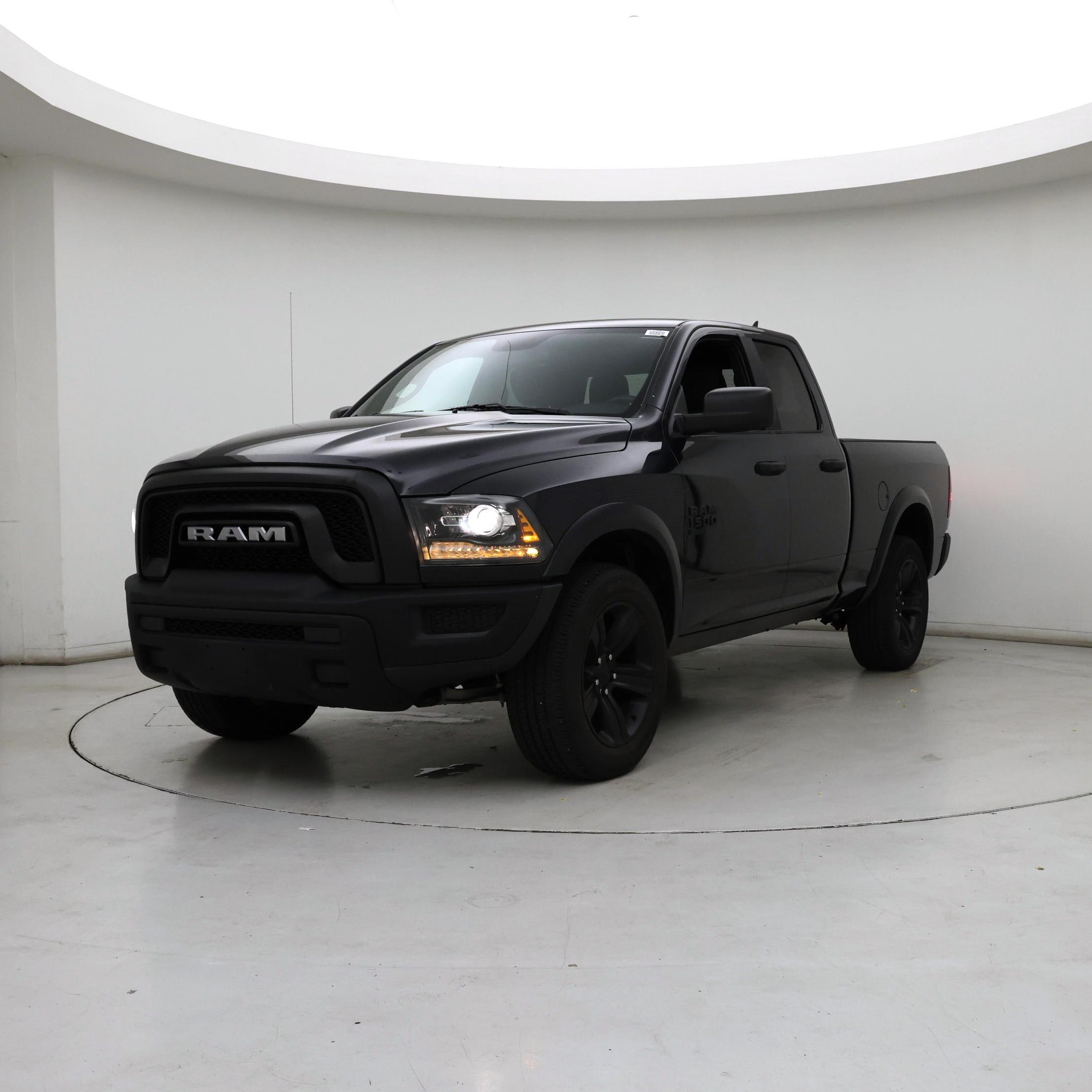 Thumbnail: 2021 RAM 1500 Classic - 4