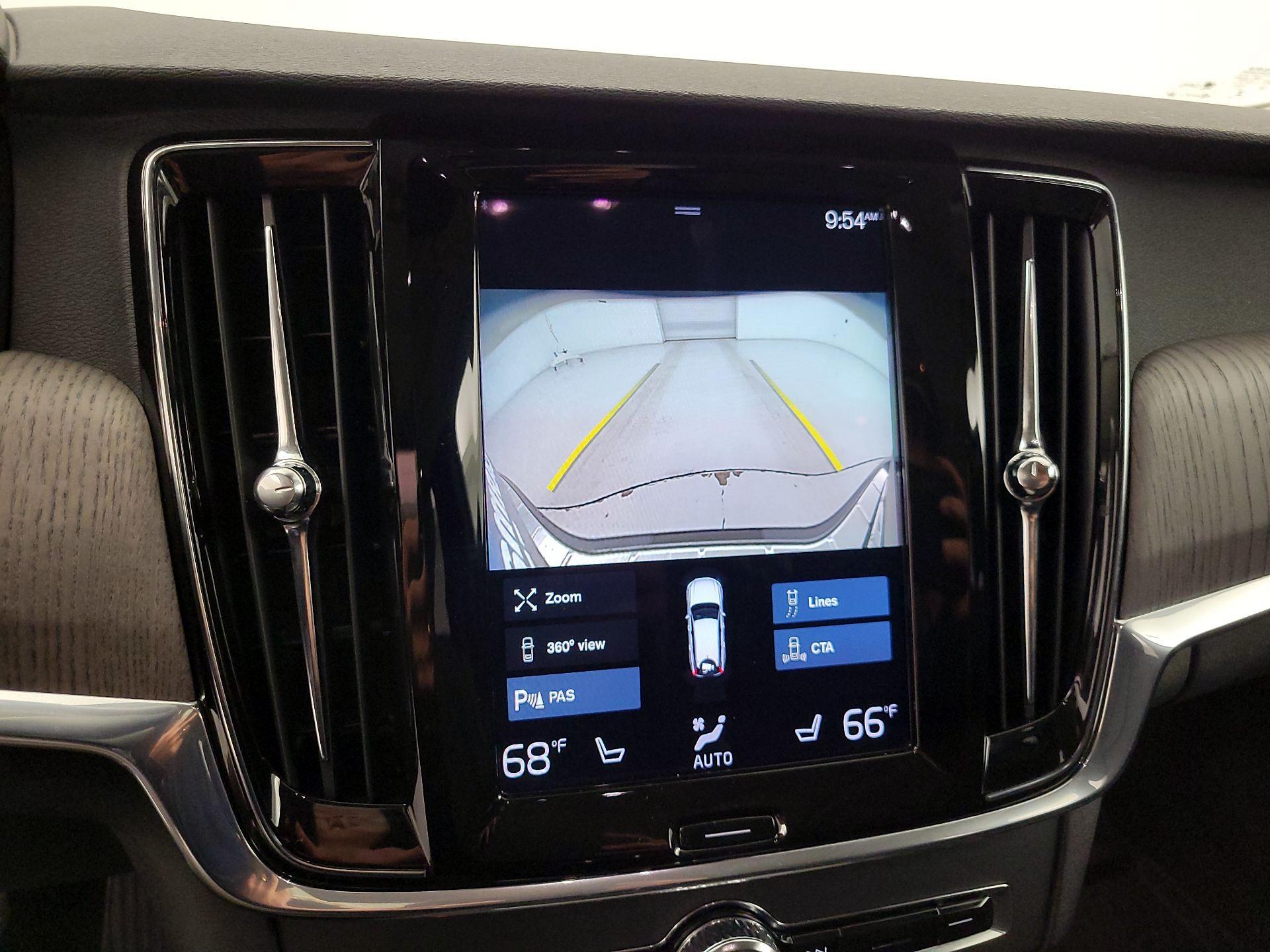 Thumbnail: 2021 Volvo S90 - 15