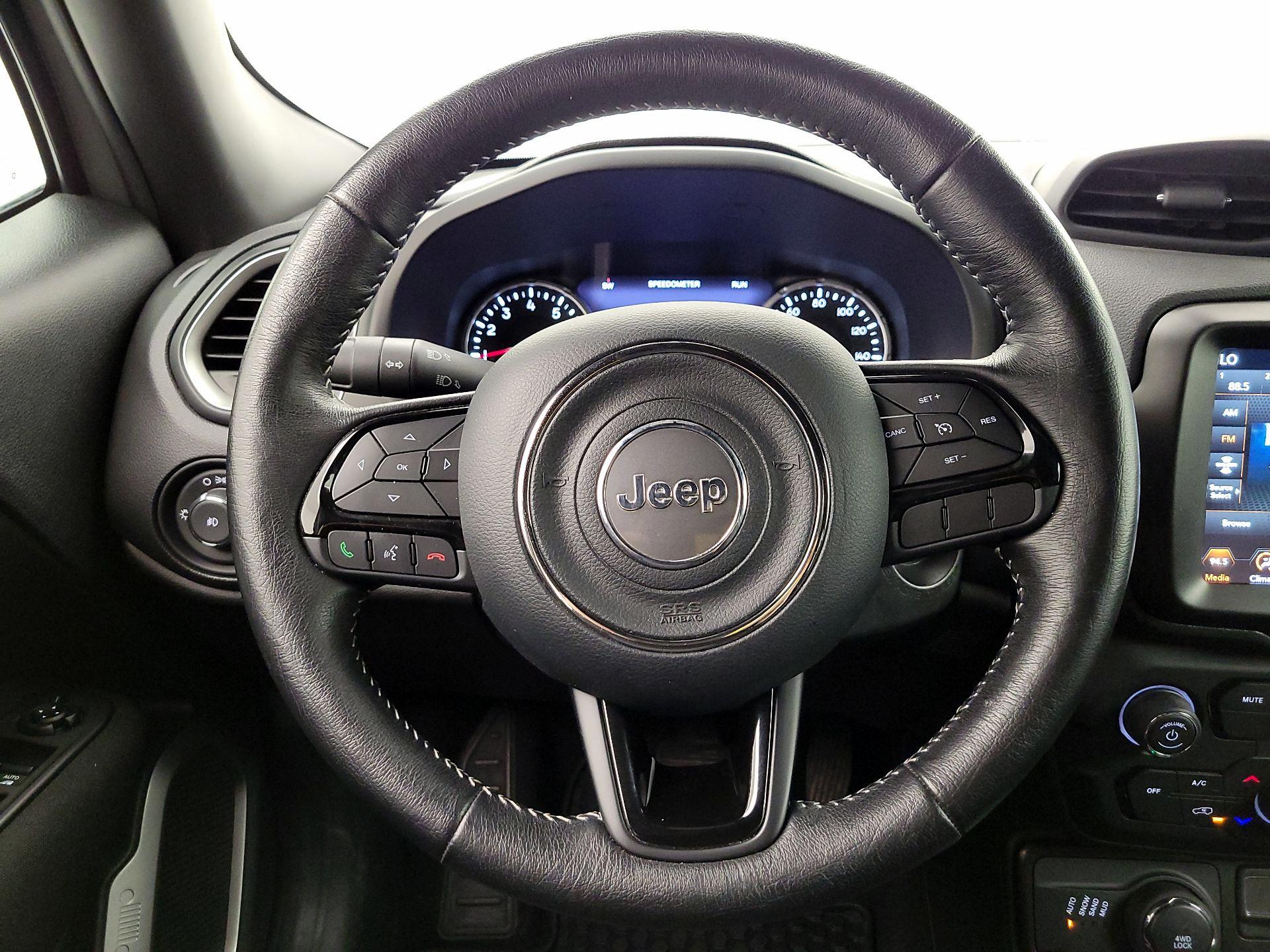 Thumbnail: 2021 Jeep Renegade - 10