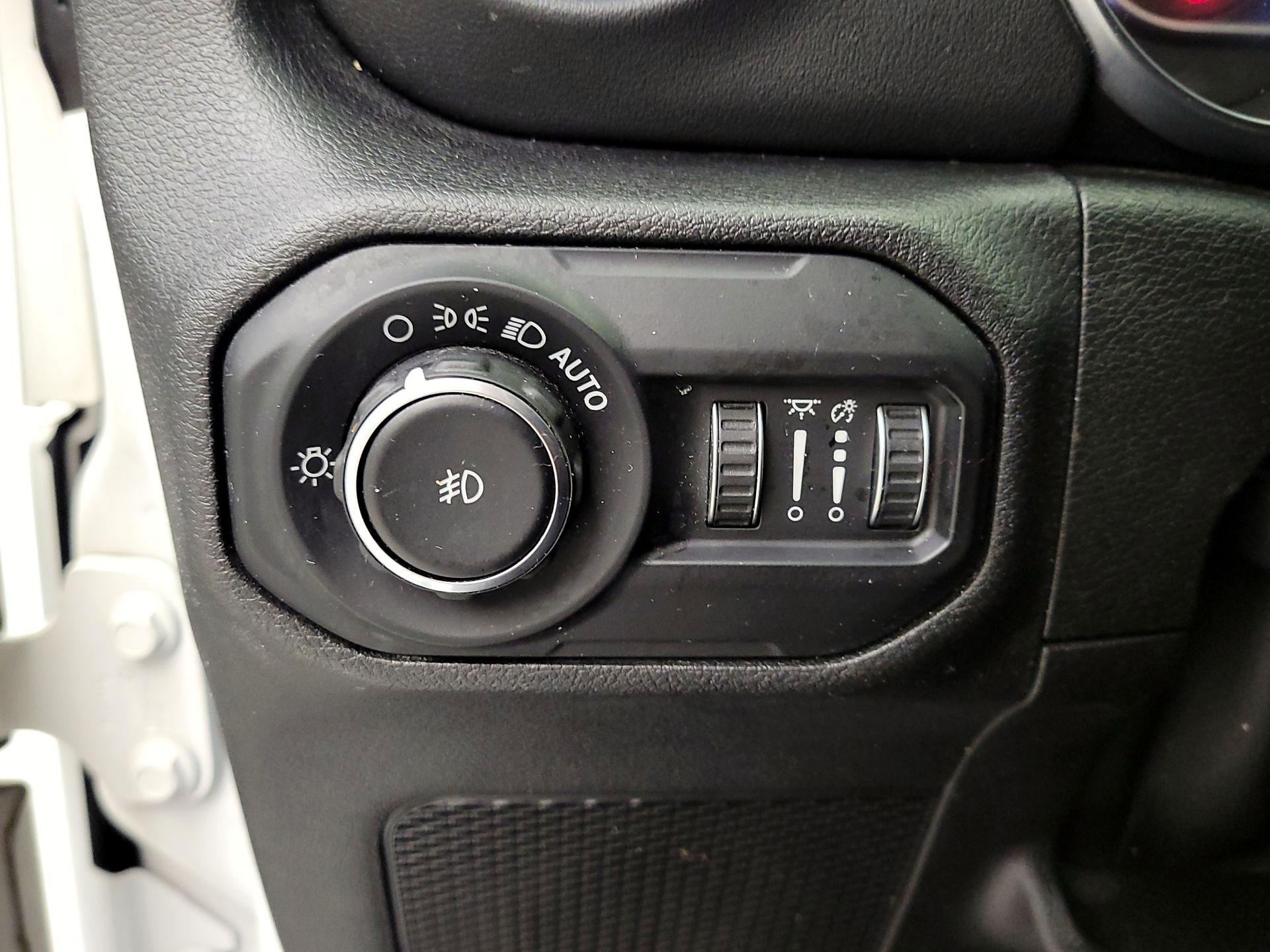 Thumbnail: 2021 Jeep Wrangler - 13
