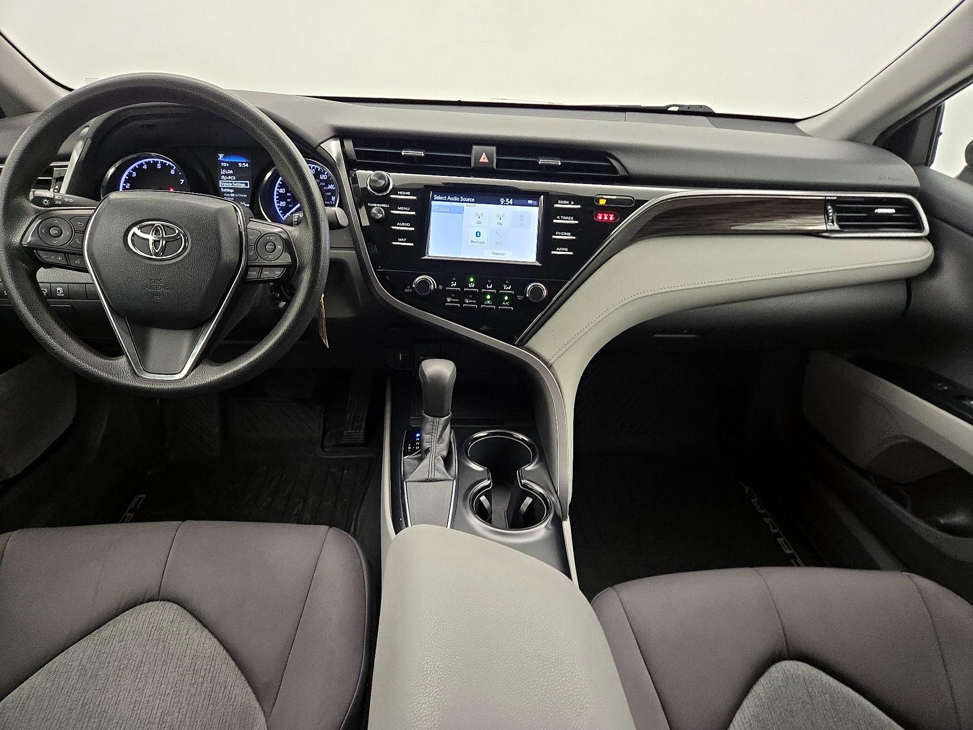 Thumbnail: 2019 Toyota Camry - 9