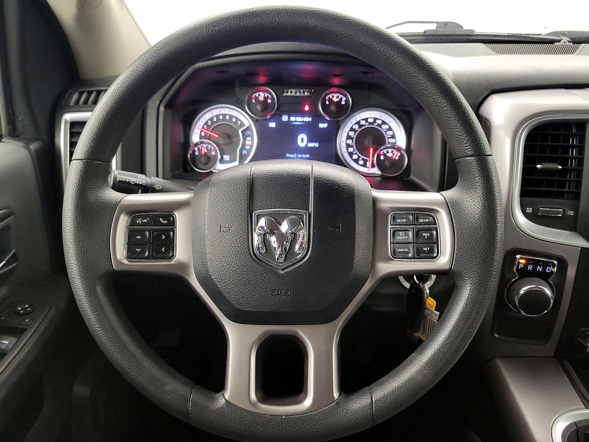 Thumbnail: 2023 RAM 1500 Classic - 10