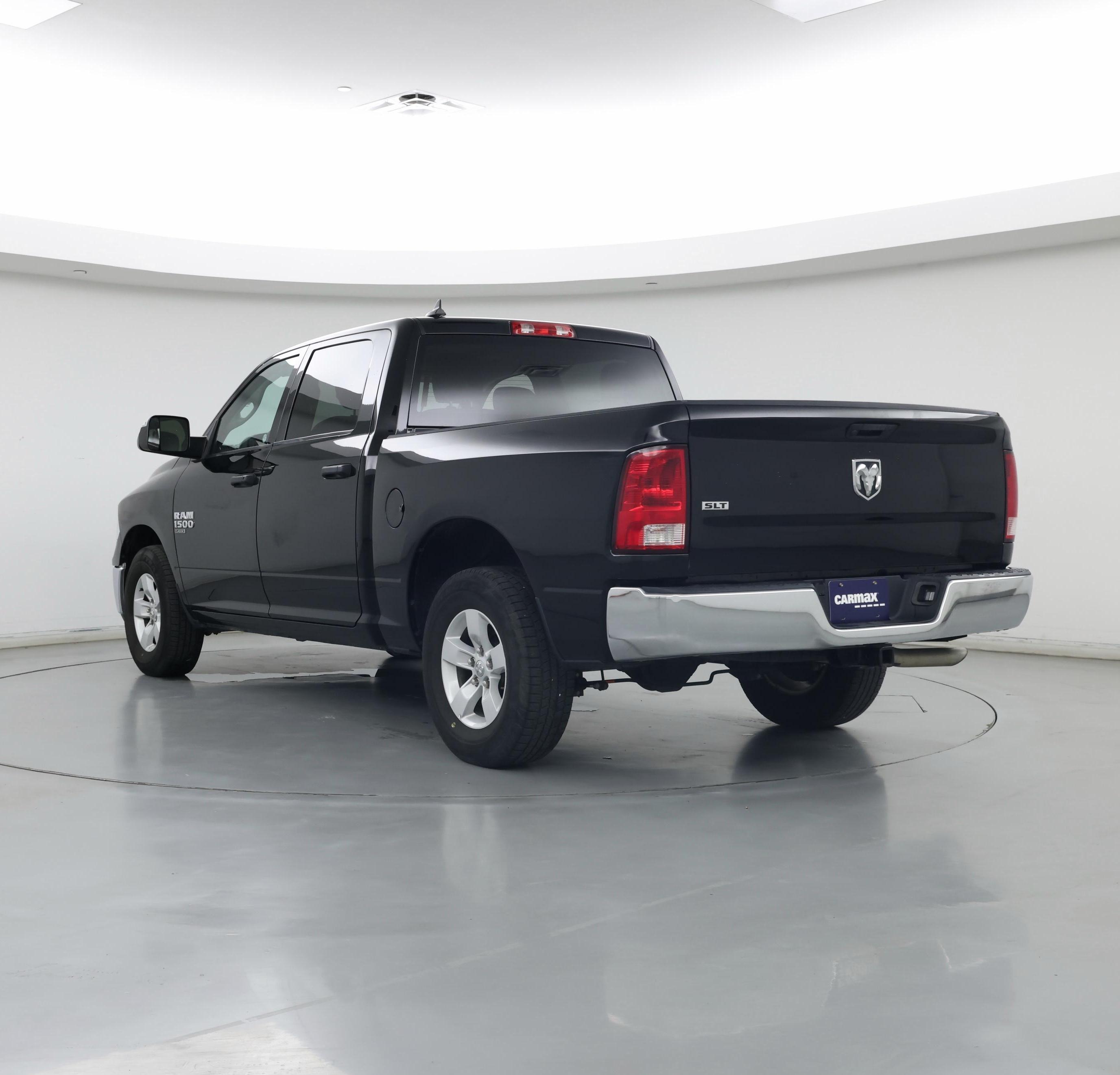 Thumbnail: 2023 RAM 1500 Classic - 2