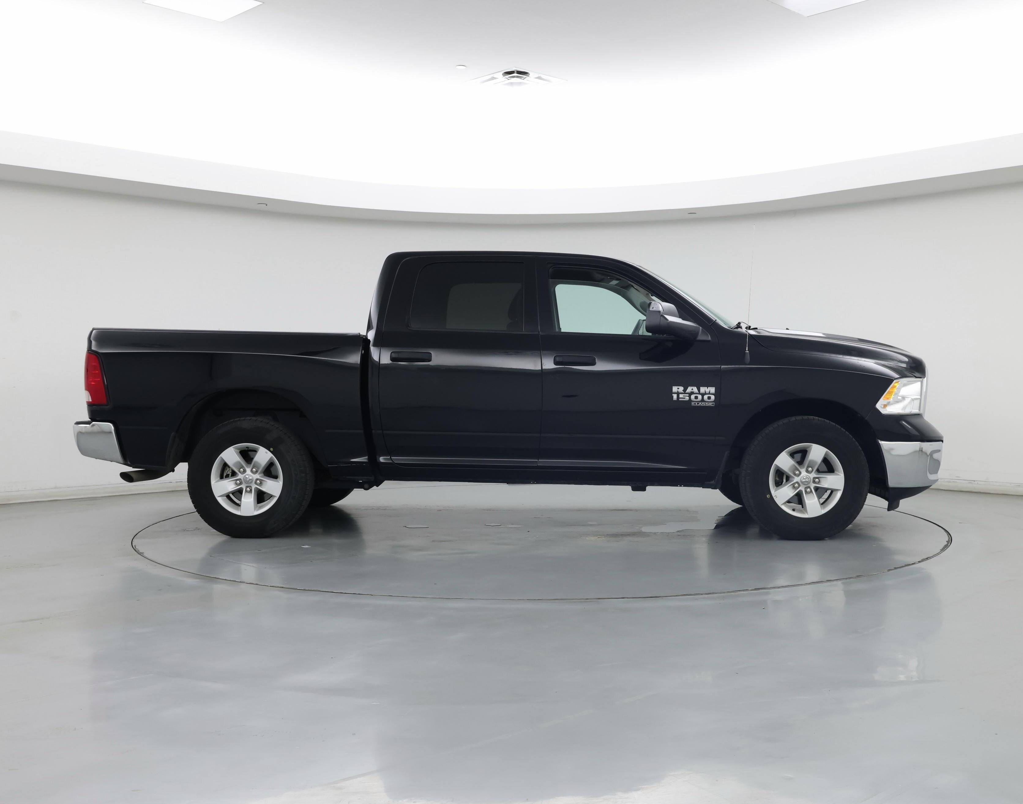 Thumbnail: 2023 RAM 1500 Classic - 7