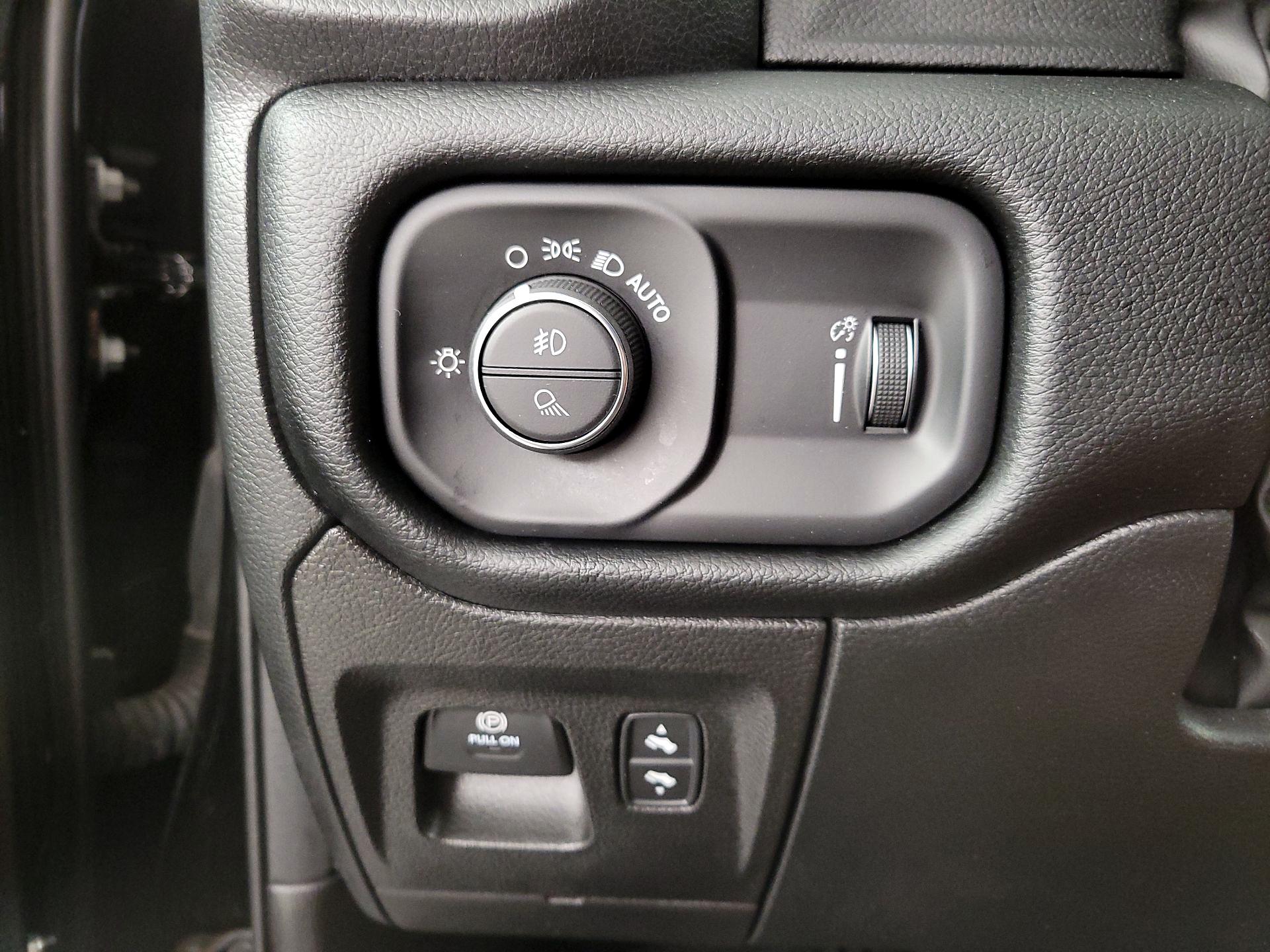 Thumbnail: 2022 RAM 1500 - 13