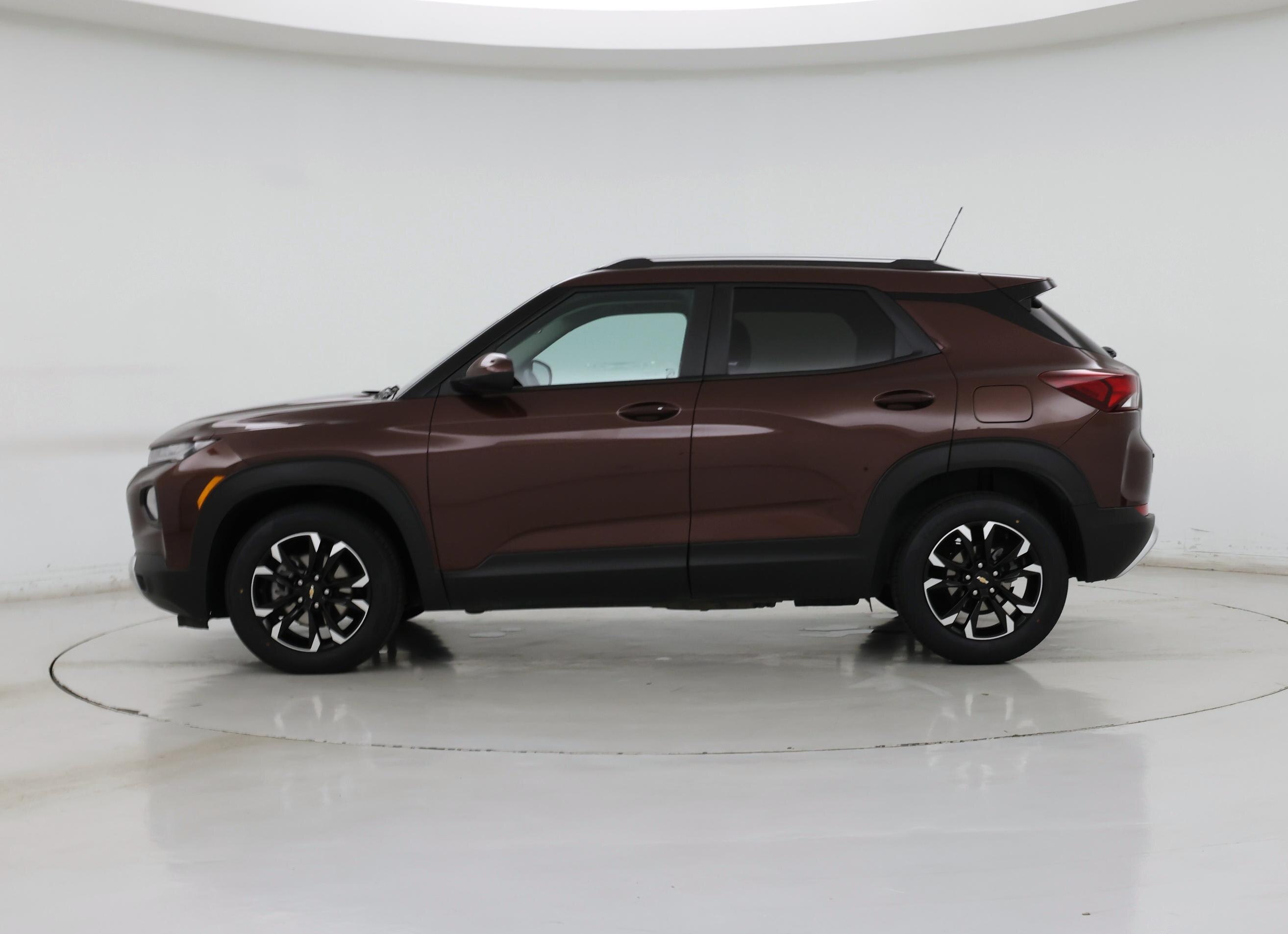 Thumbnail: 2022 Chevrolet TrailBlazer - 3