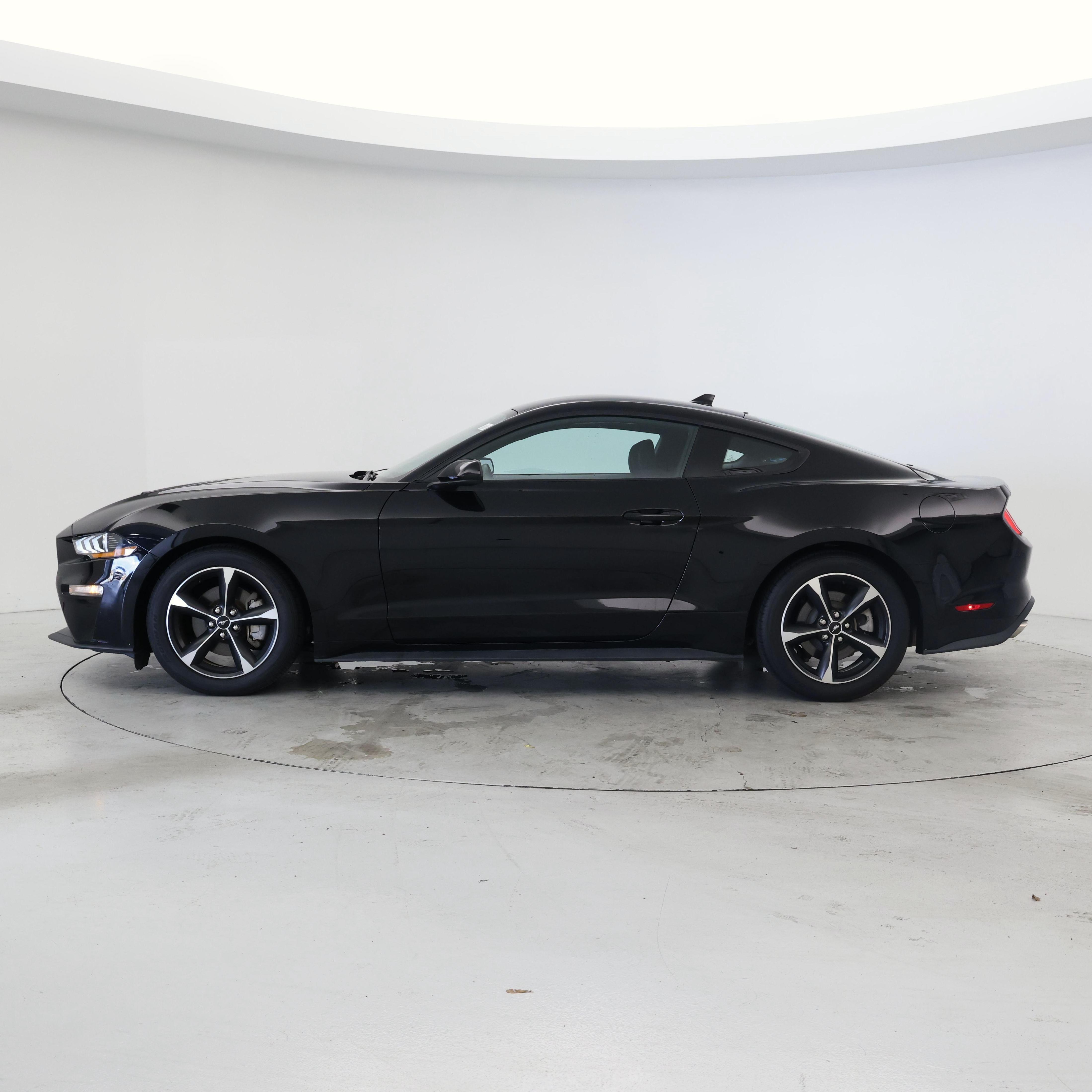 Thumbnail: 2022 Ford Mustang - 3
