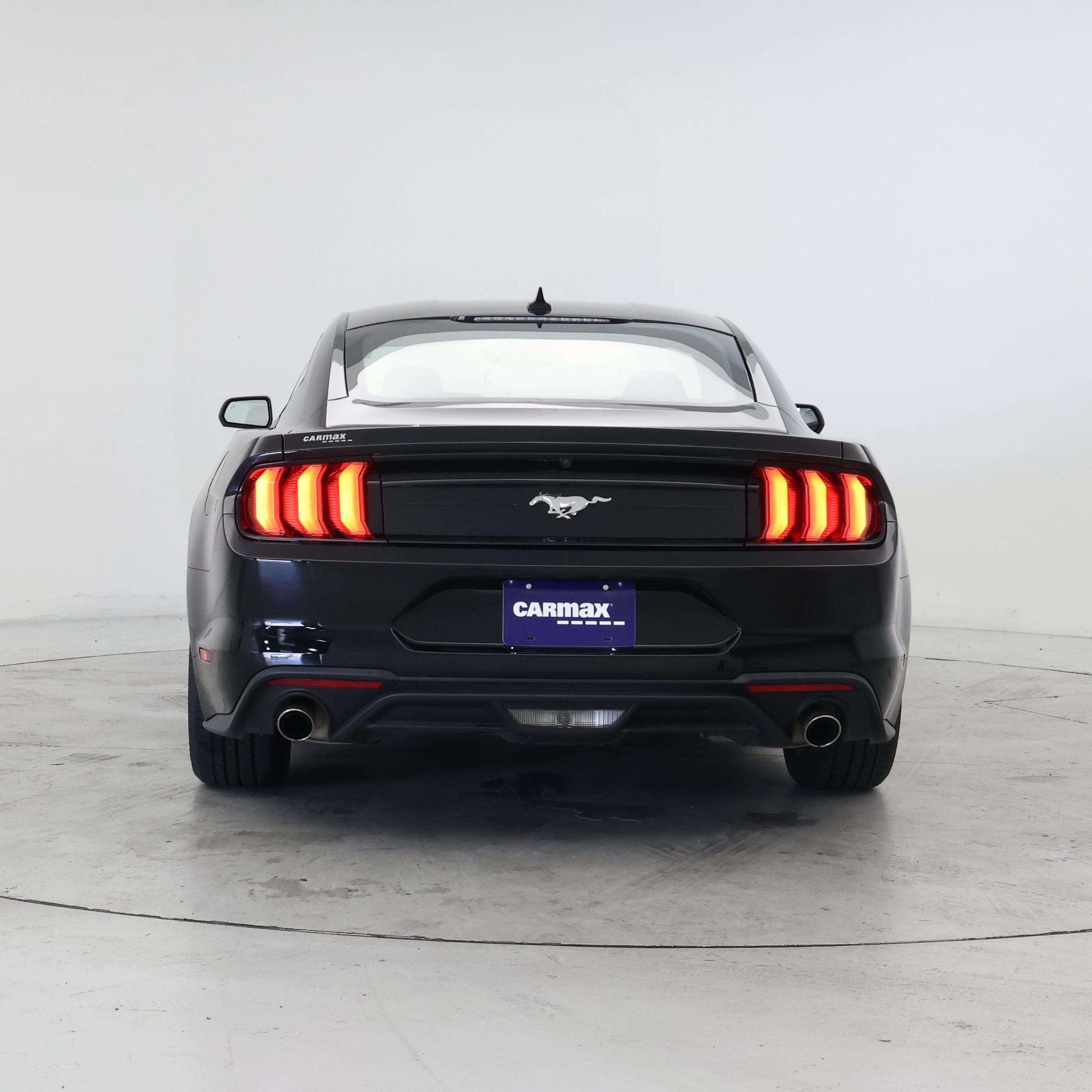 Thumbnail: 2022 Ford Mustang - 6