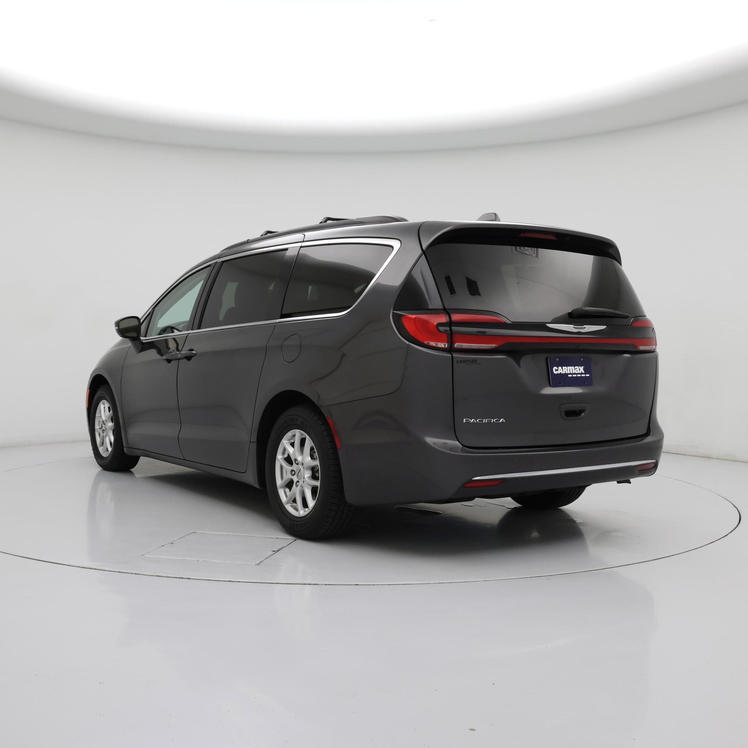 Thumbnail: 2022 Chrysler Pacifica - 2