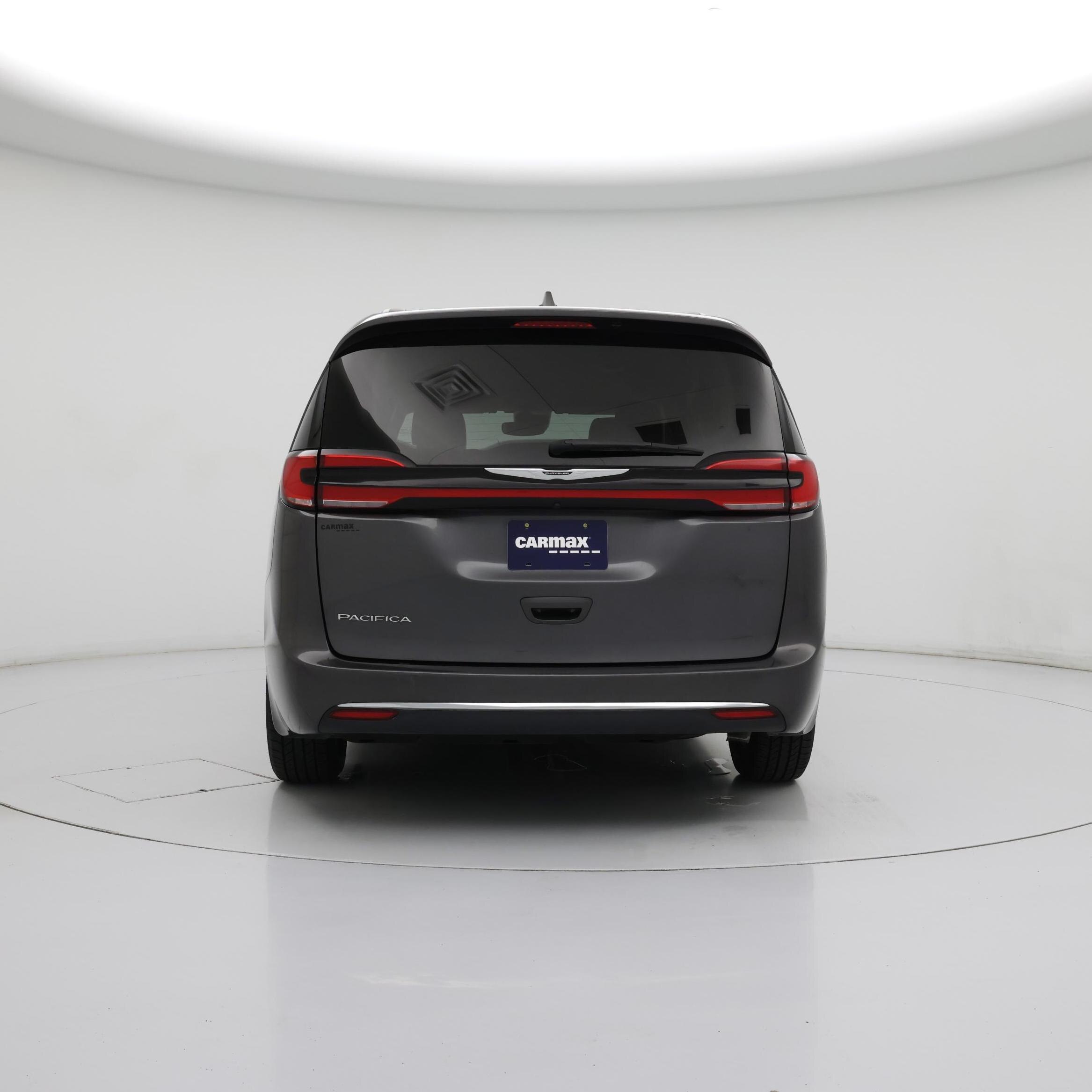 Thumbnail: 2022 Chrysler Pacifica - 6