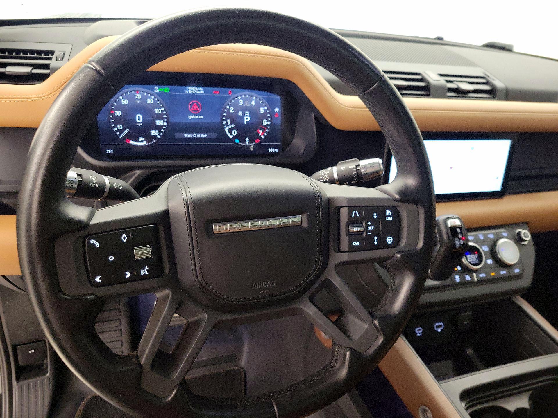 Thumbnail: 2021 Land Rover Defender - 10