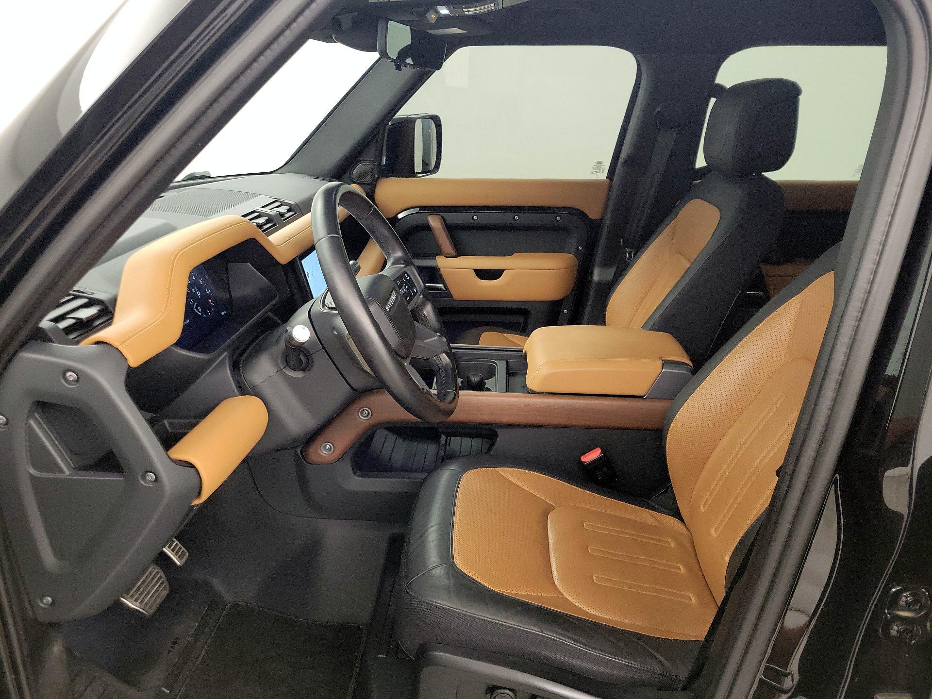 Thumbnail: 2021 Land Rover Defender - 11
