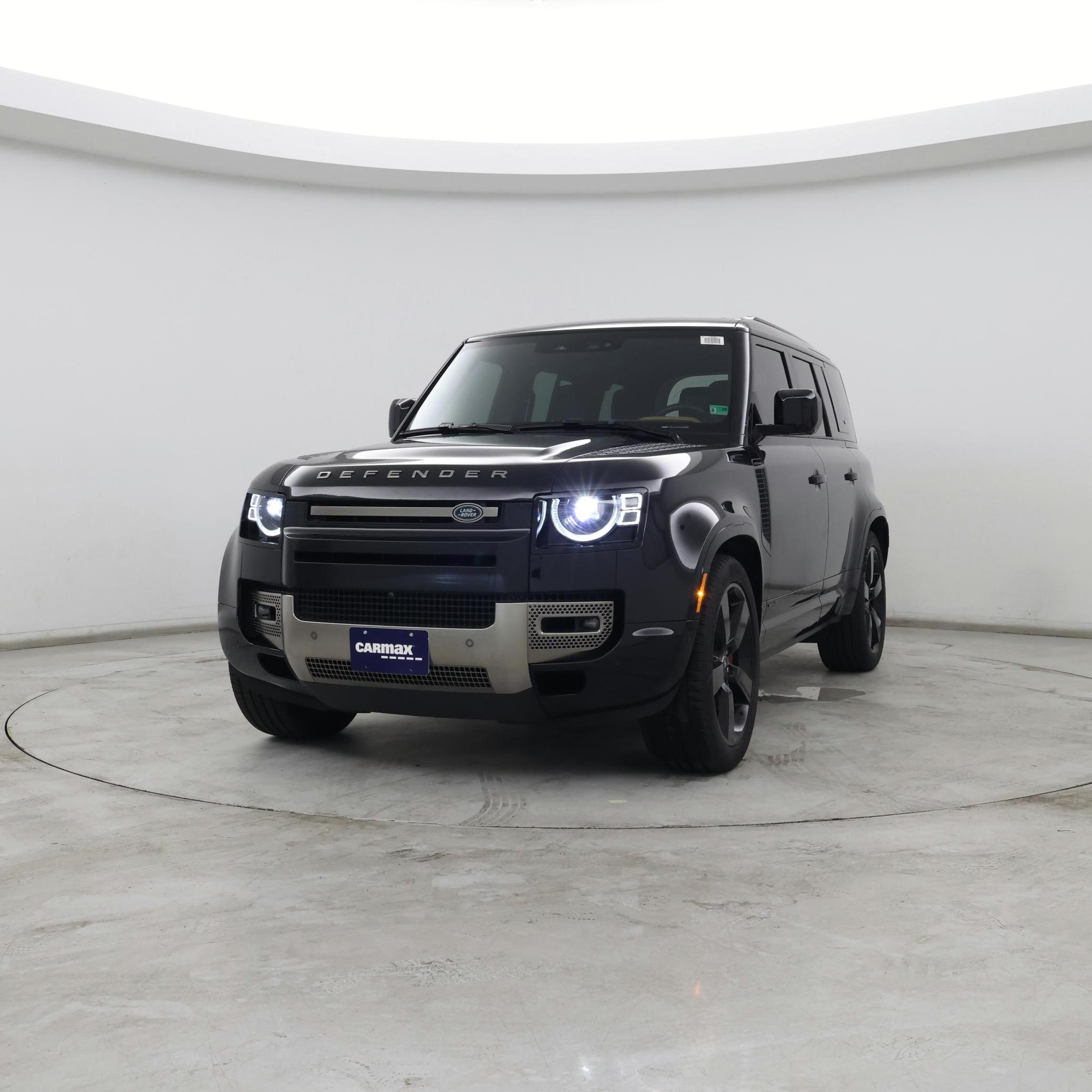 Thumbnail: 2021 Land Rover Defender - 4