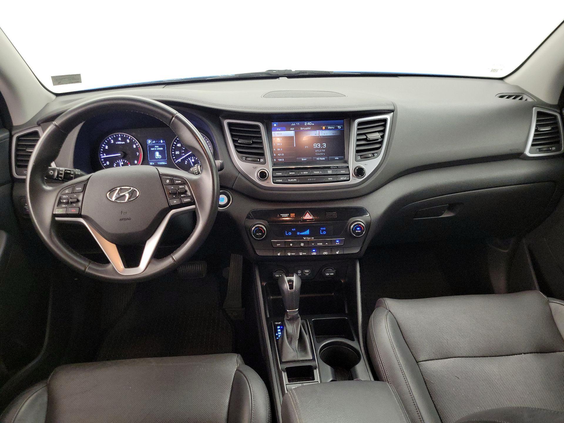 Thumbnail: 2016 Hyundai Tucson - 9