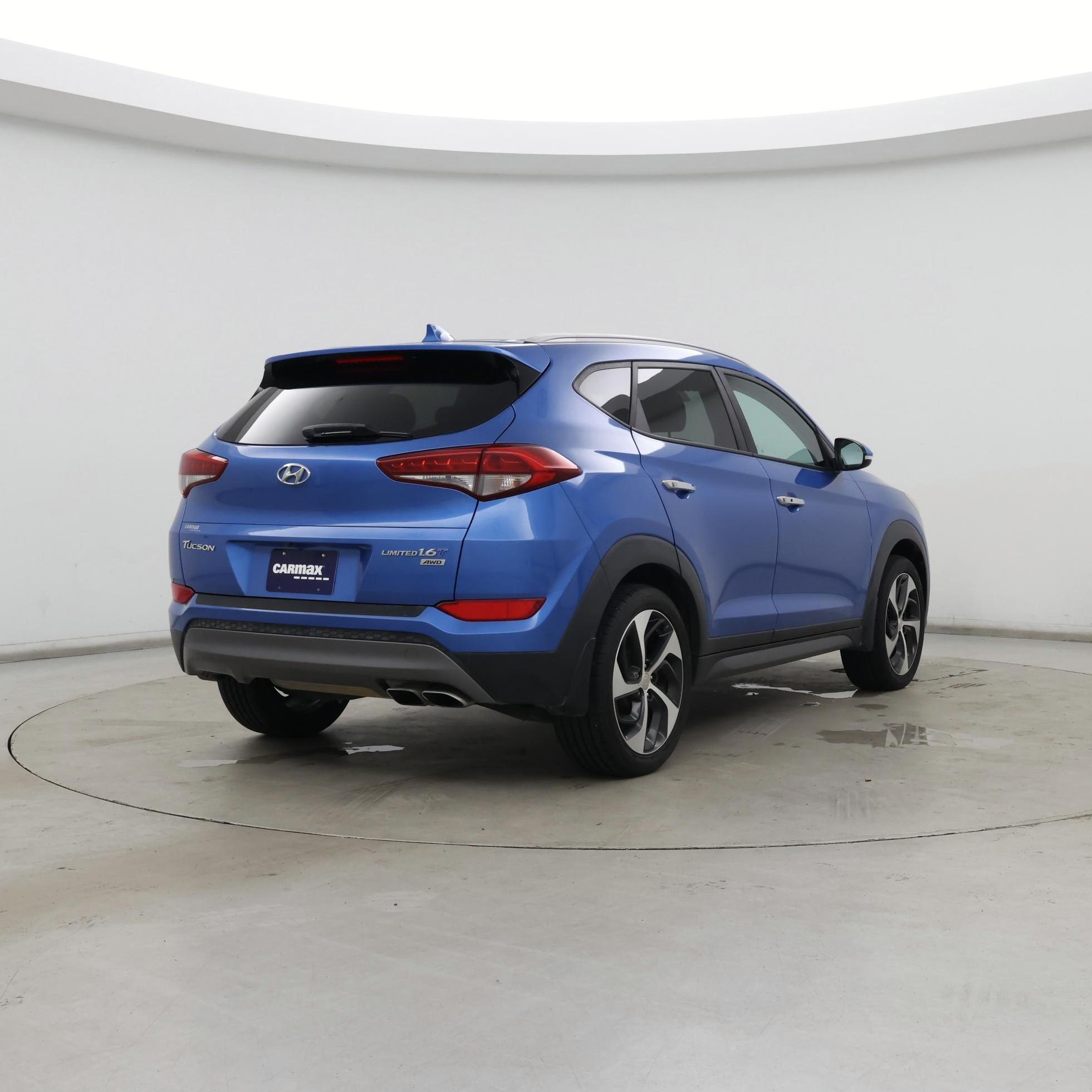 Thumbnail: 2016 Hyundai Tucson - 8
