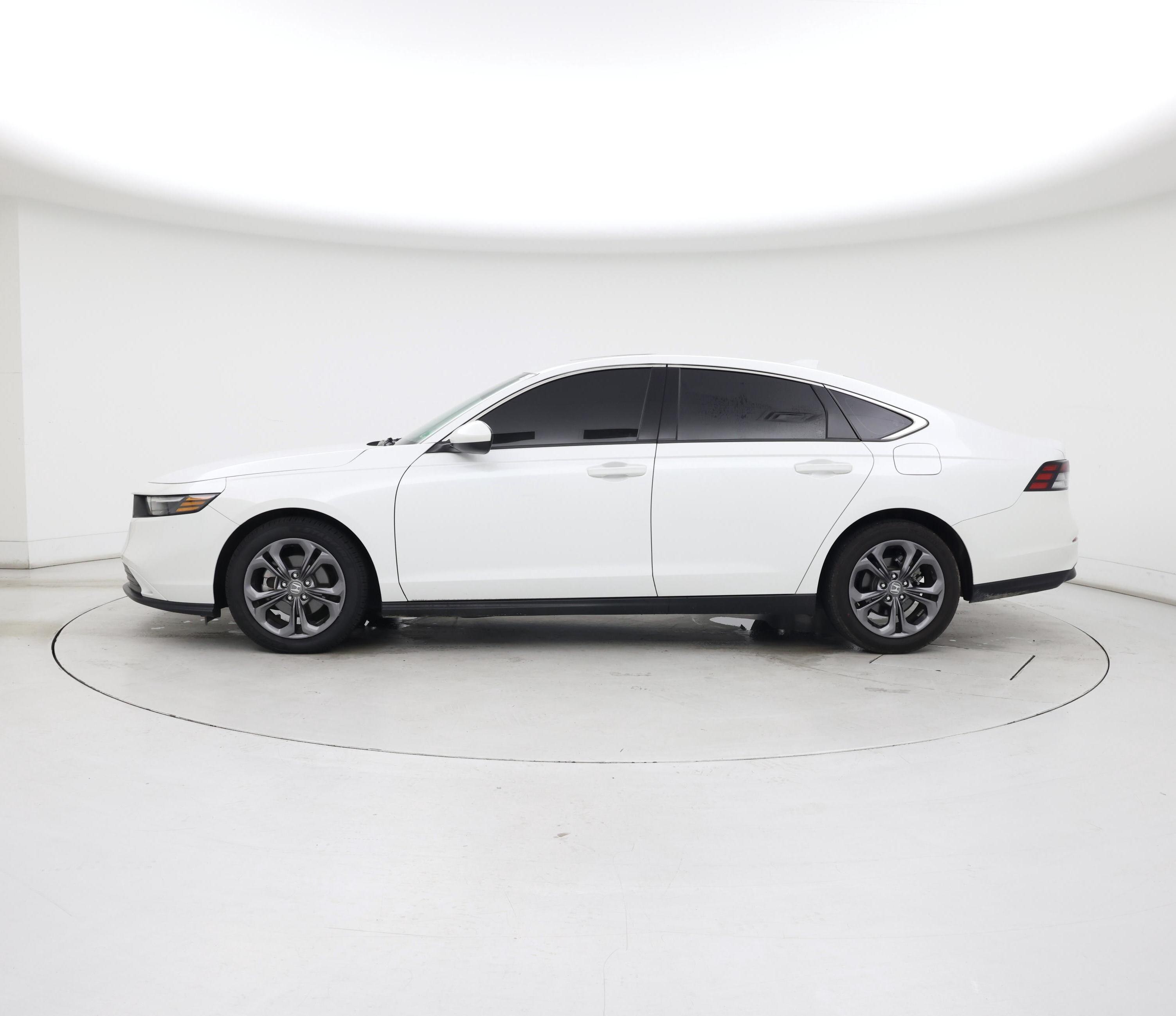 Thumbnail: 2023 Honda Accord - 3
