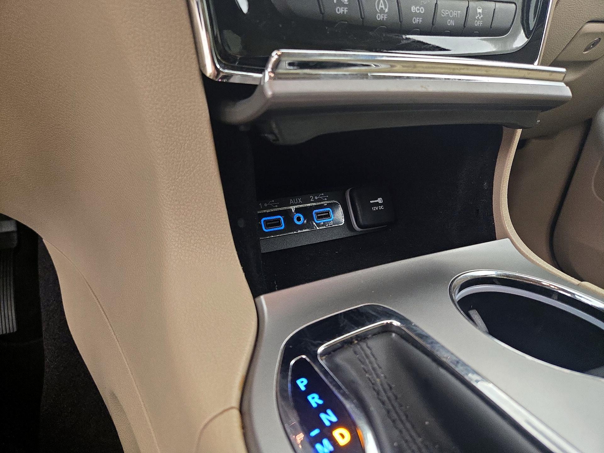 Thumbnail: 2019 Jeep Grand Cherokee - 19