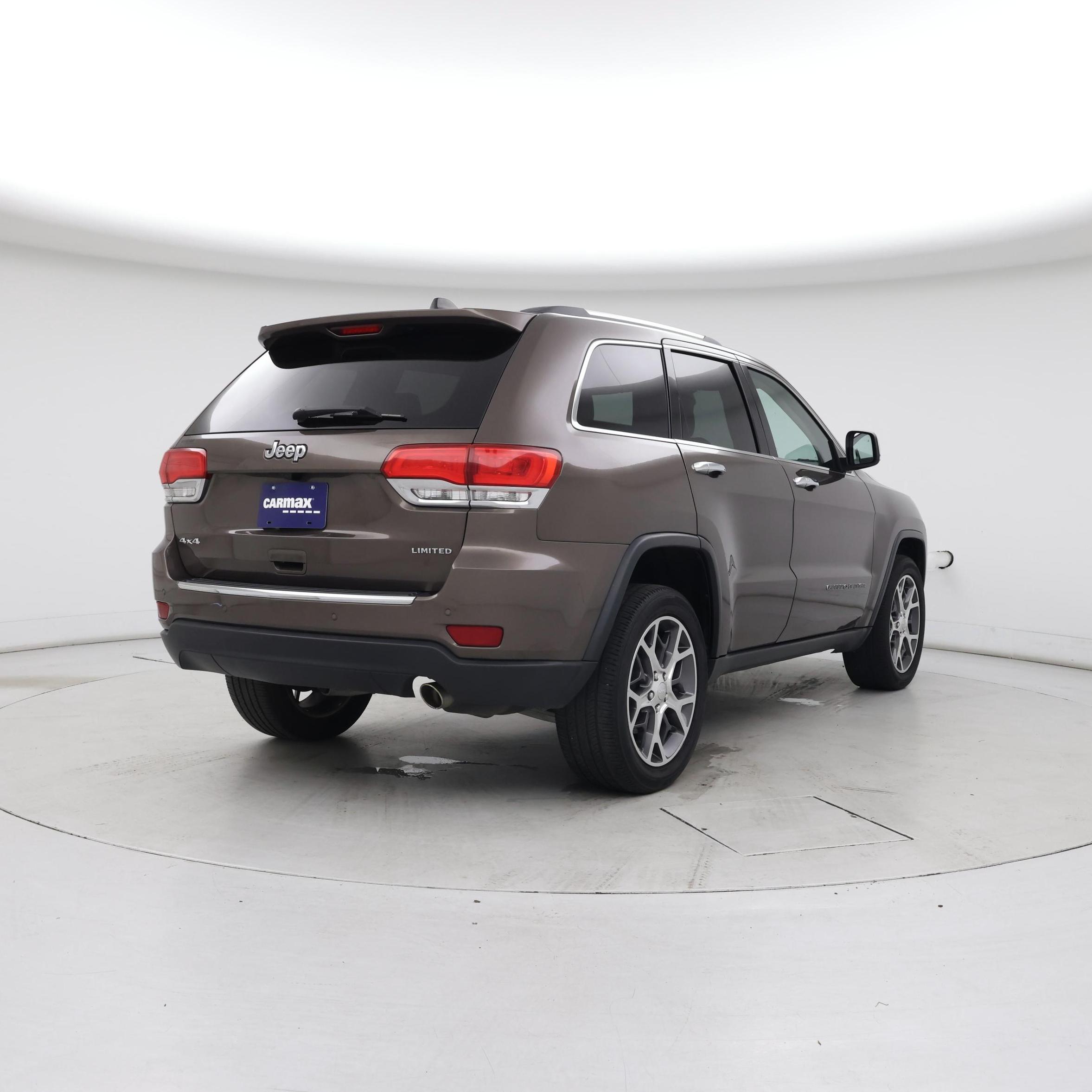 Thumbnail: 2019 Jeep Grand Cherokee - 8
