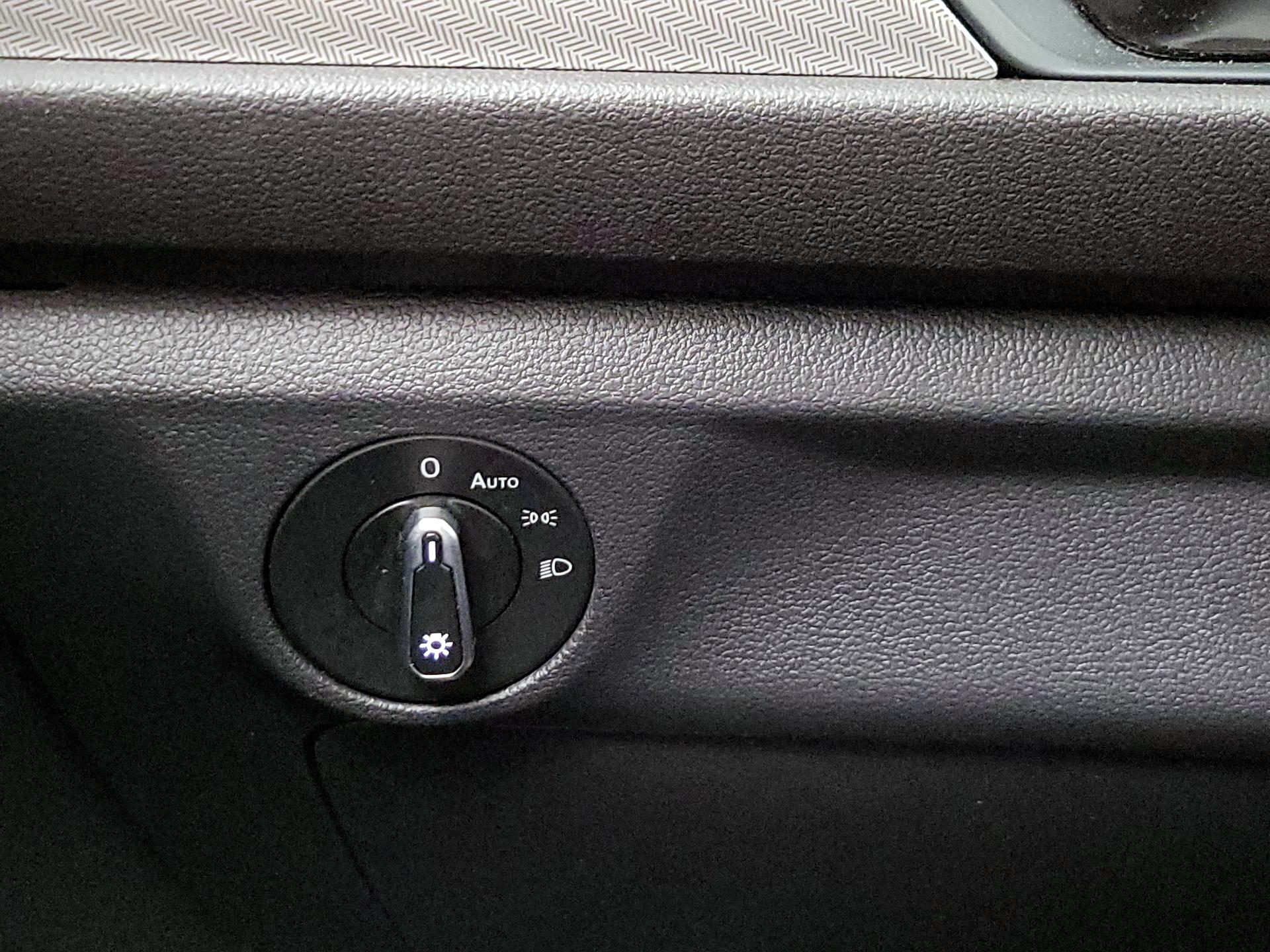 Thumbnail: 2024 Volkswagen Jetta - 13