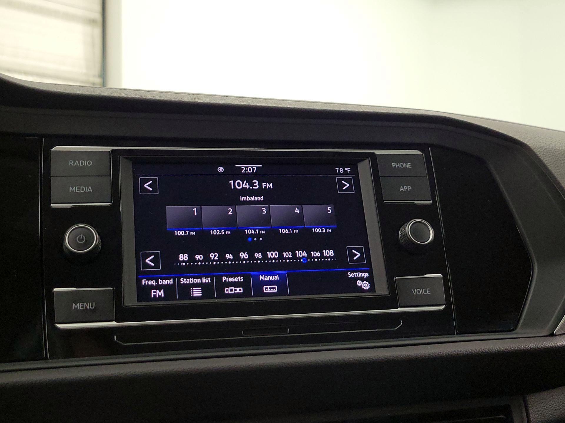 Thumbnail: 2024 Volkswagen Jetta - 15