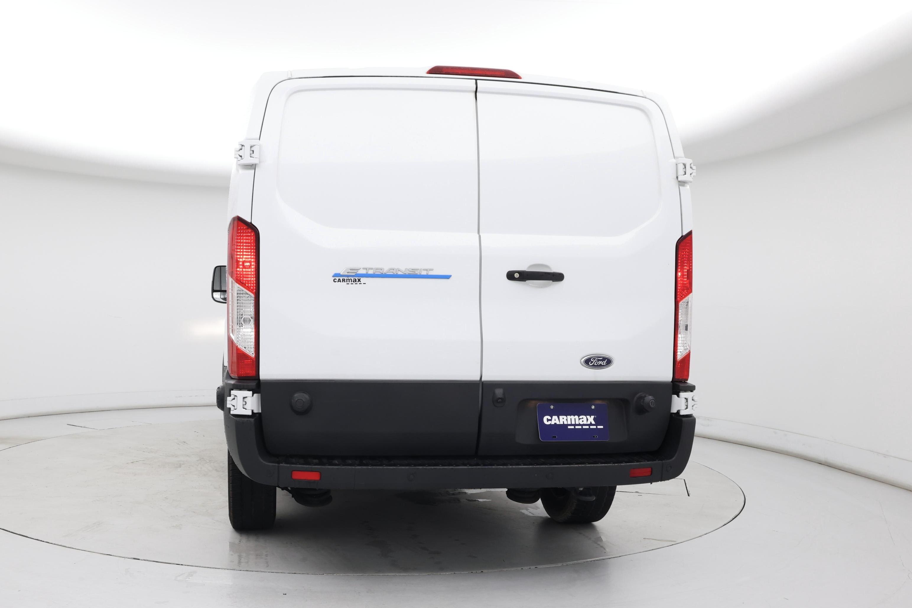 Thumbnail: 2023 Ford Econoline - 6