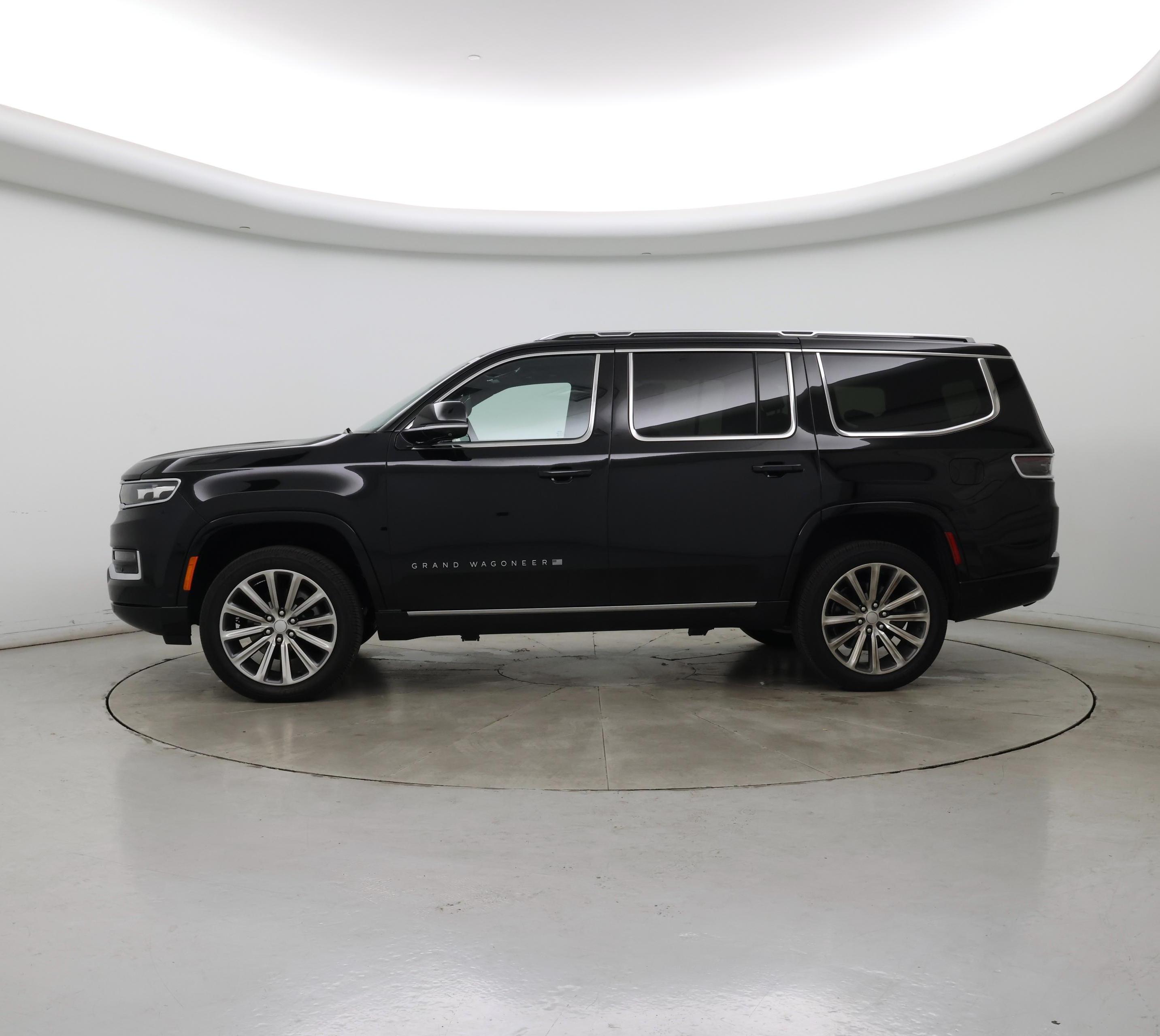 Thumbnail: 2022 Jeep Grand Wagoneer - 3