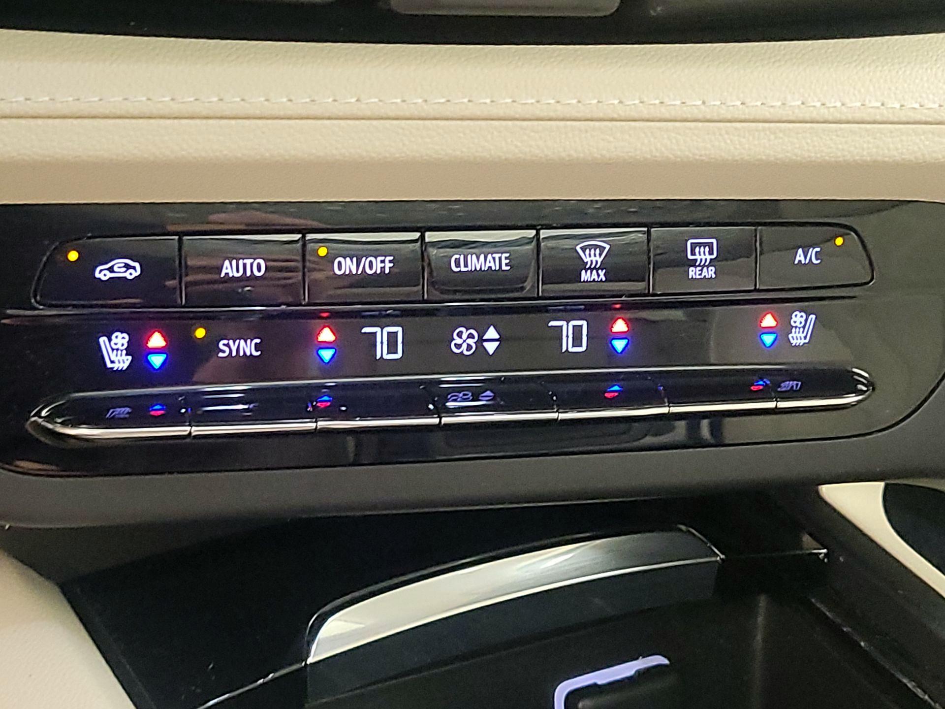 Thumbnail: 2022 Buick Envision - 17