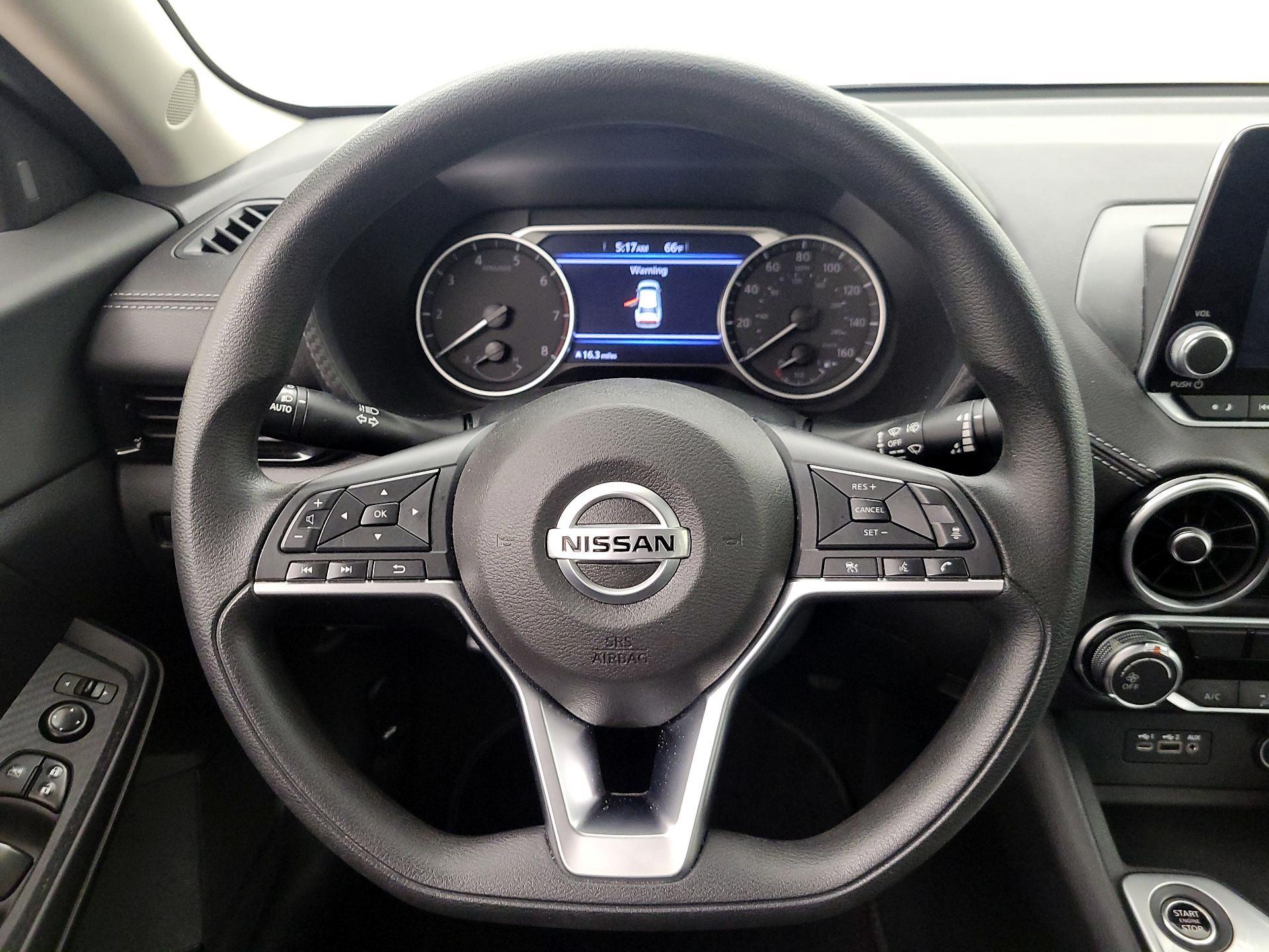 Thumbnail: 2023 Nissan Sentra - 10