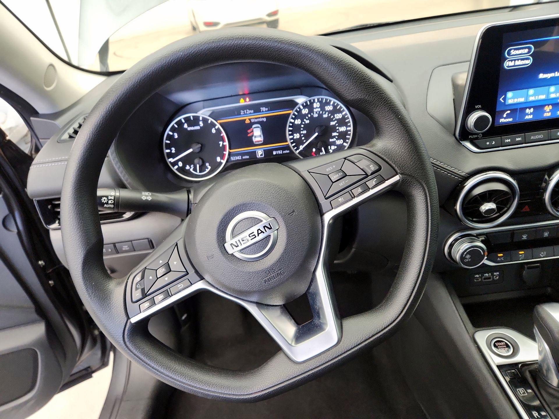Thumbnail: 2023 Nissan Sentra - 10