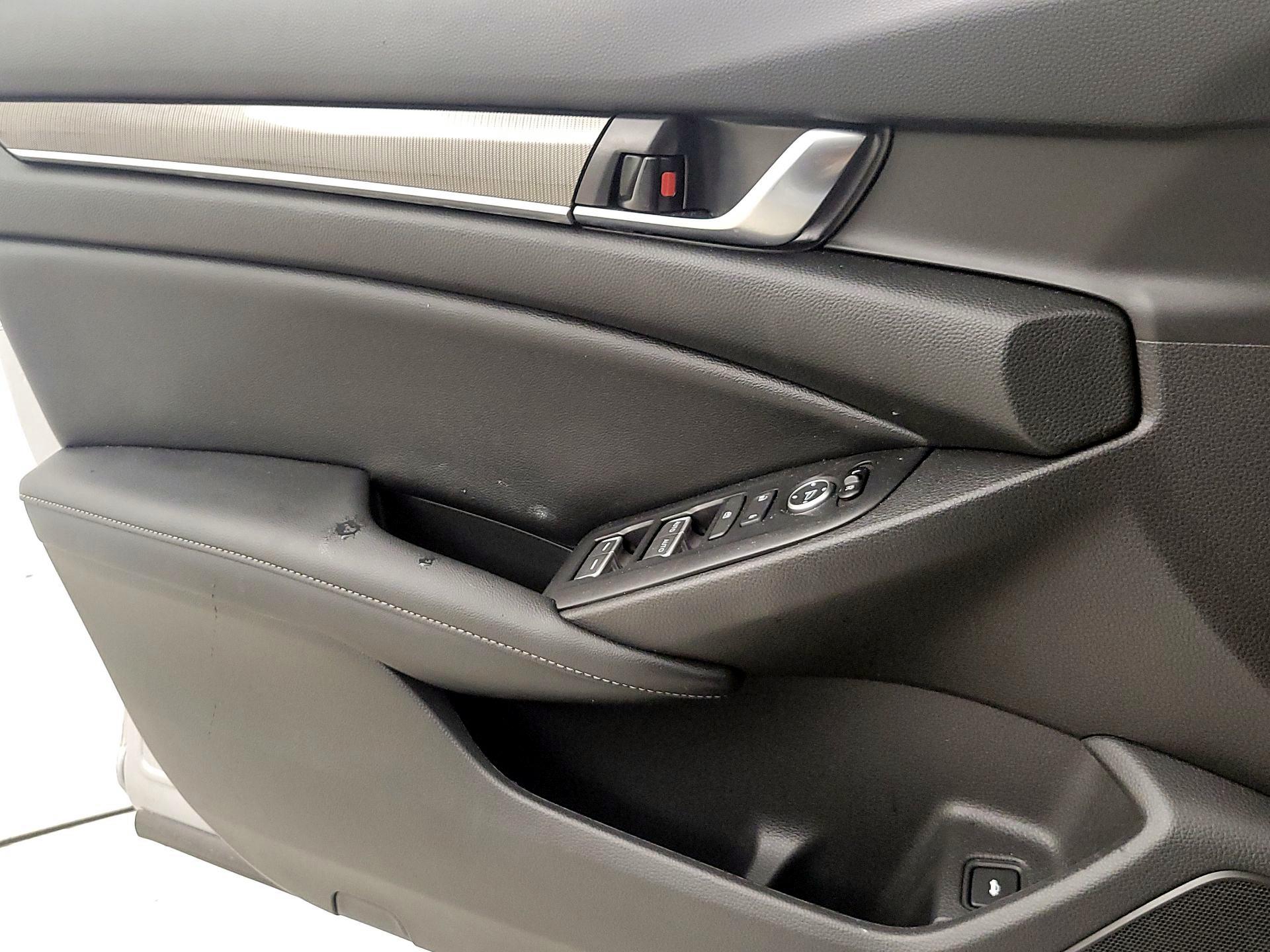 Thumbnail: 2021 Honda Accord - 12