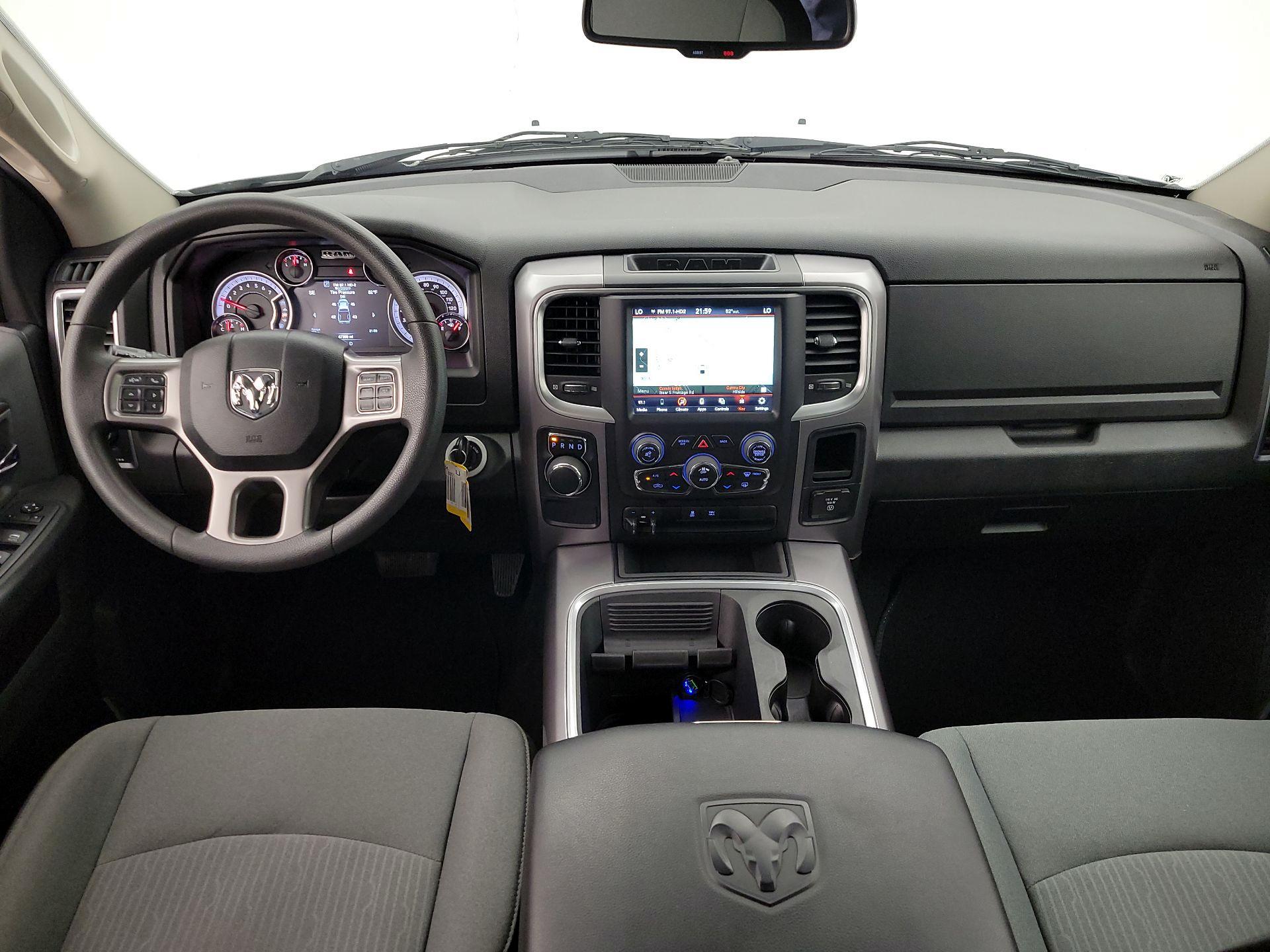 Thumbnail: 2023 RAM 1500 Classic - 9
