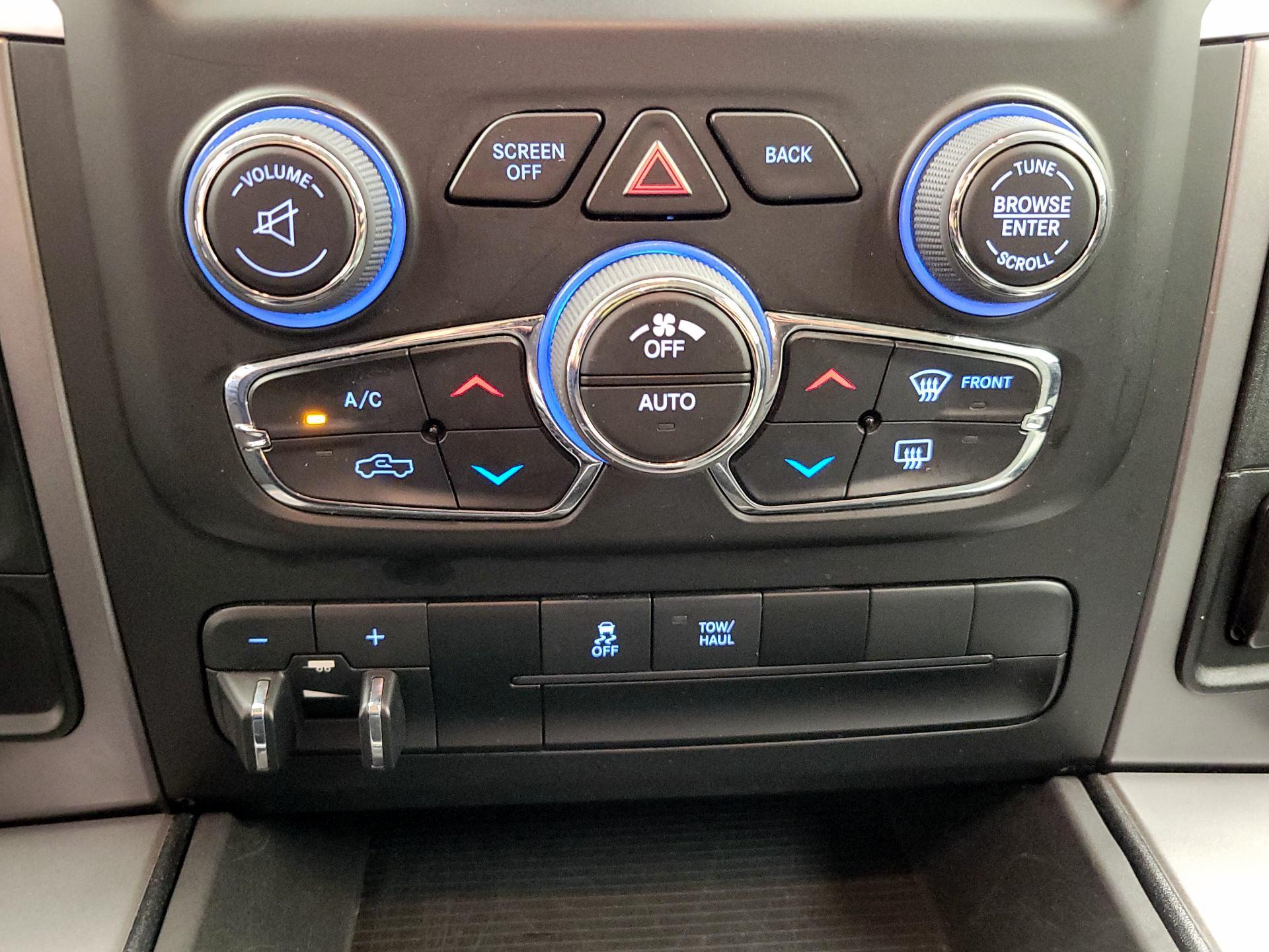 Thumbnail: 2023 RAM 1500 Classic - 17