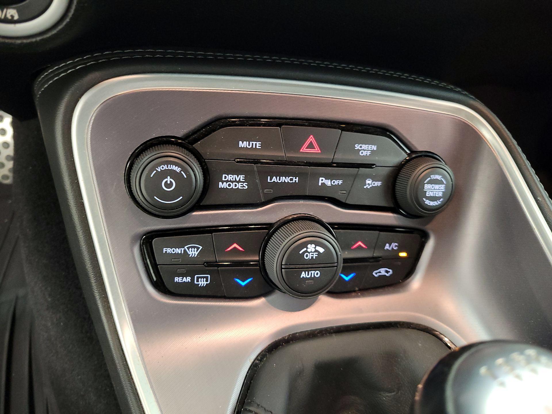 Thumbnail: 2019 Dodge Challenger - 16