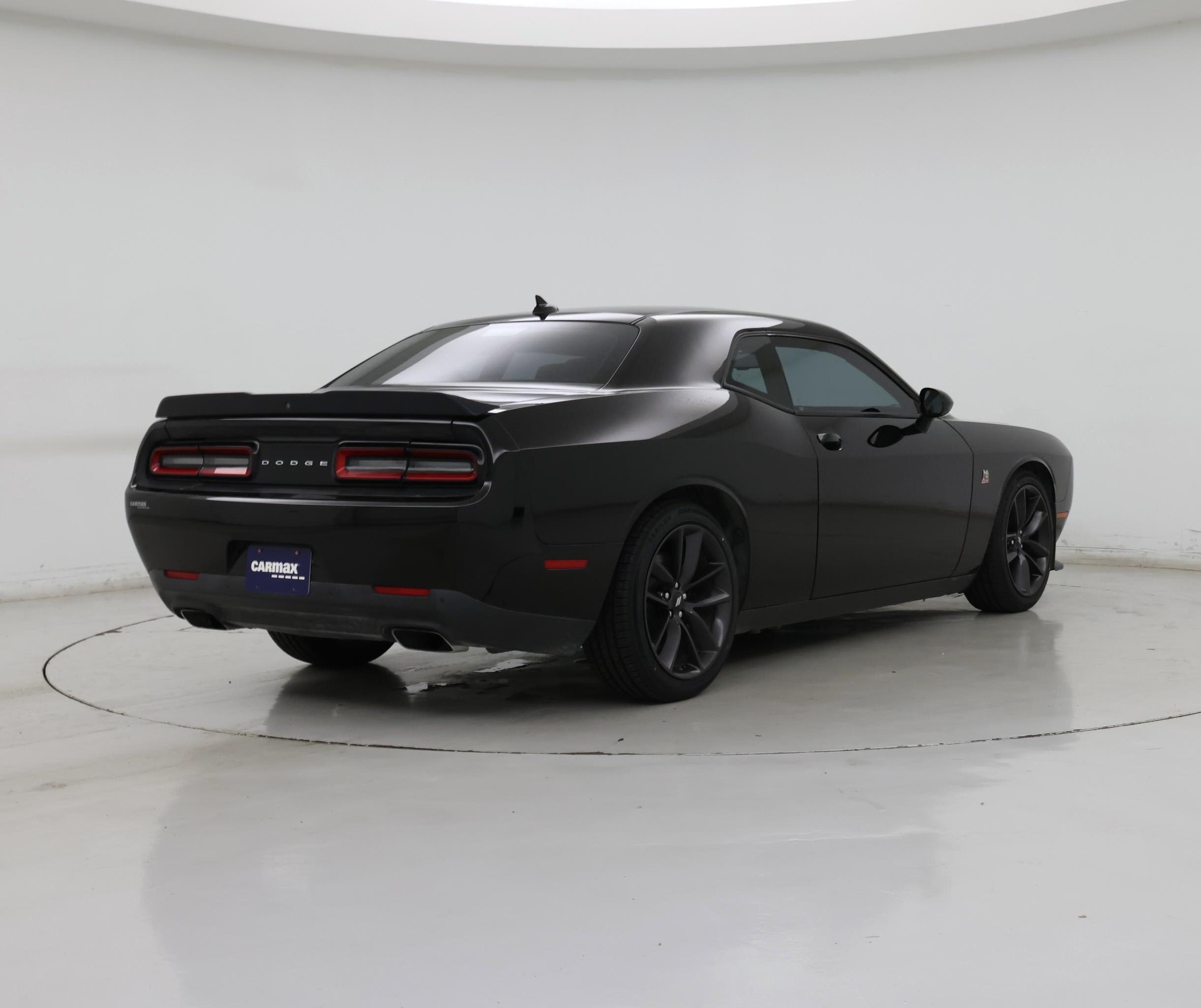 Thumbnail: 2019 Dodge Challenger - 8