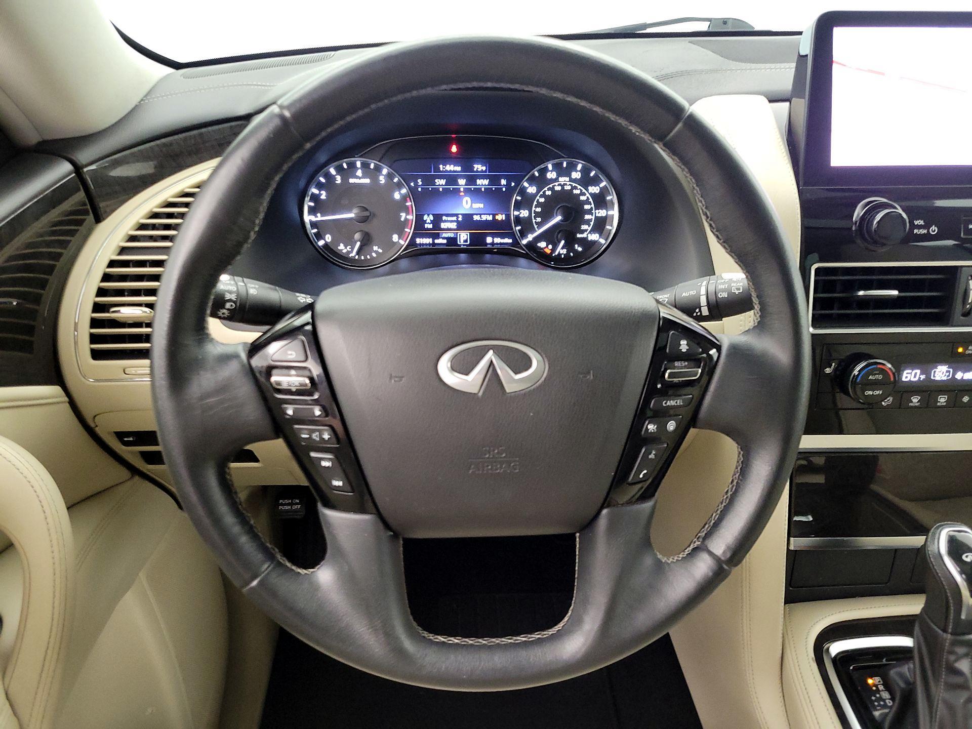 Thumbnail: 2023 INFINITI QX80 - 10