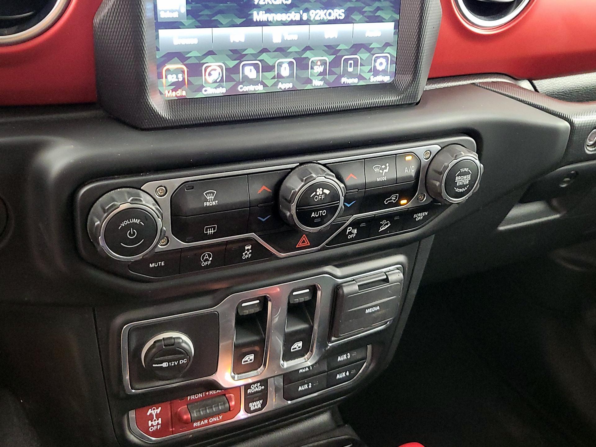 Thumbnail: 2021 Jeep Wrangler - 17