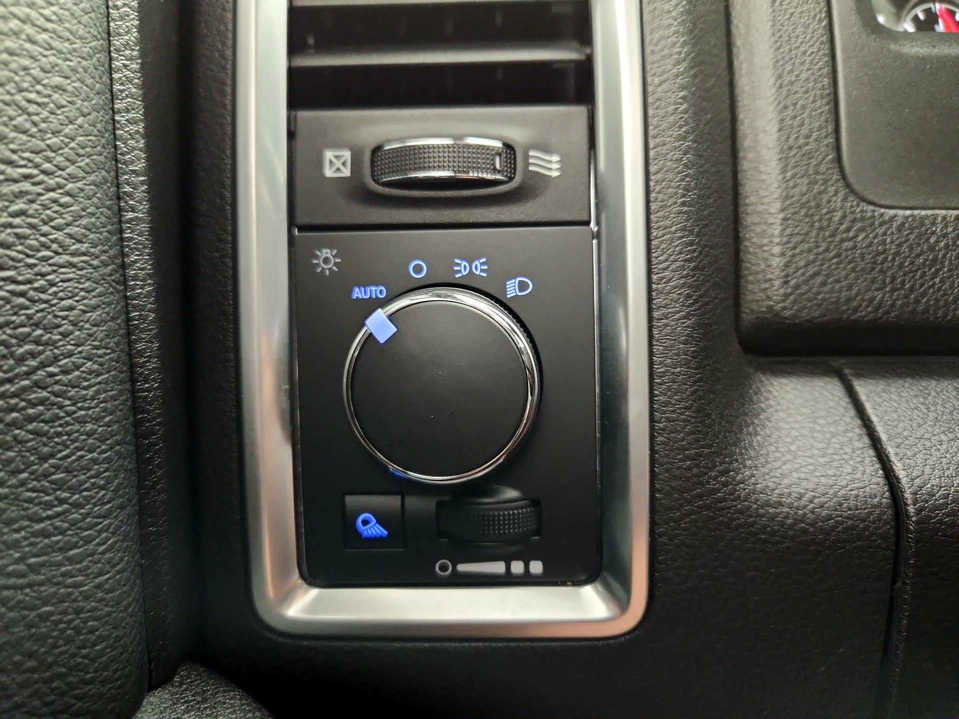 Thumbnail: 2022 RAM 1500 Classic - 14