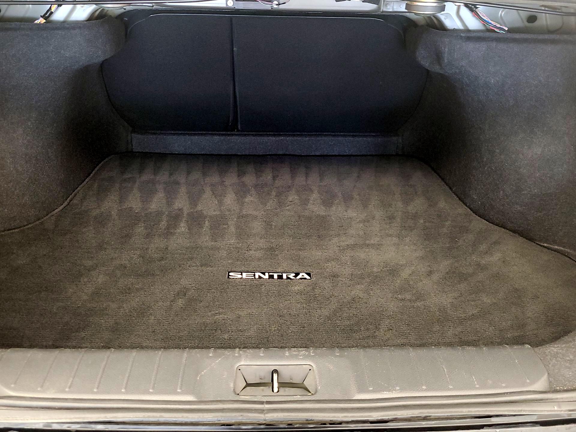 Thumbnail: 2023 Nissan Sentra - 20