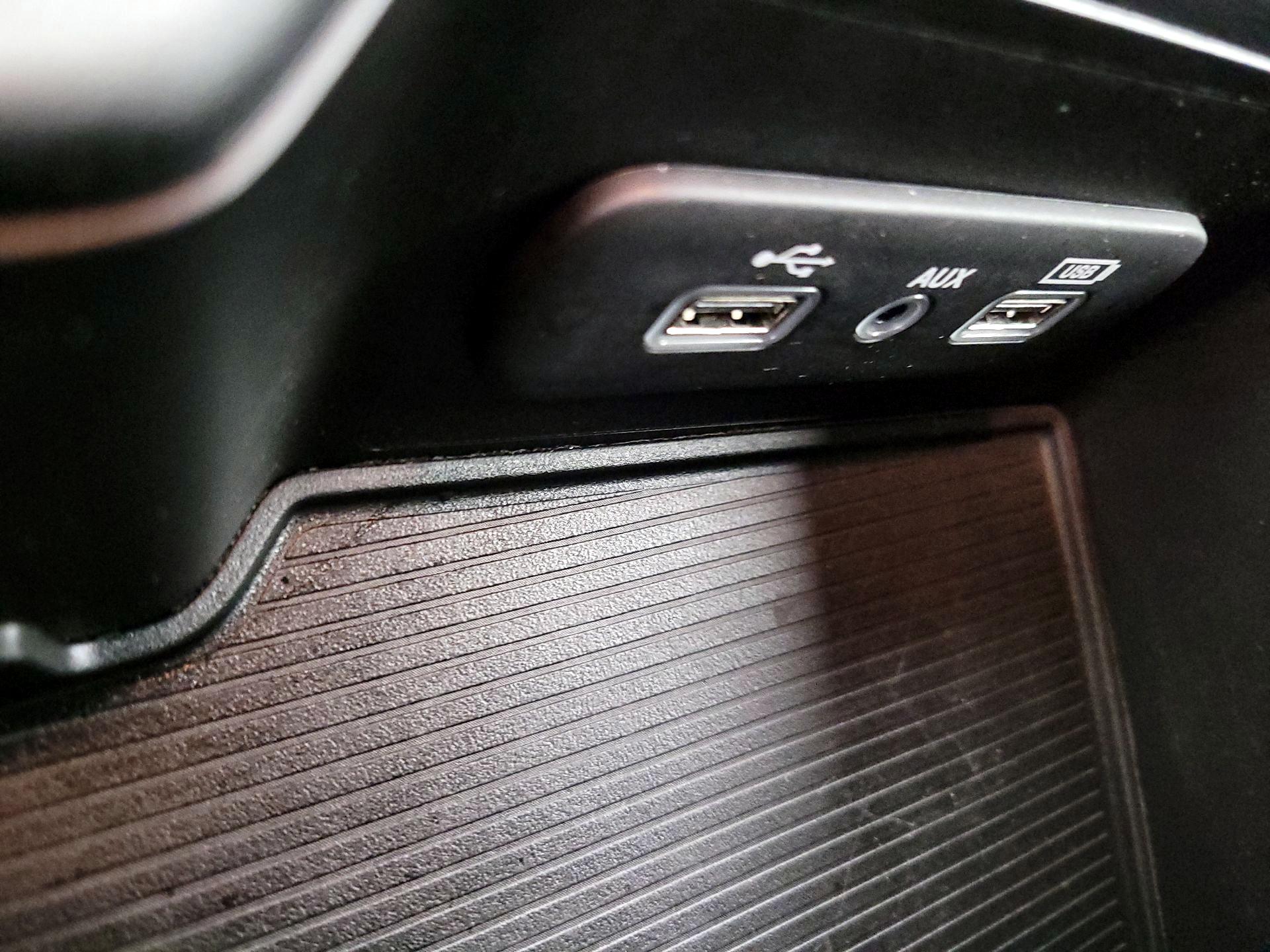 Thumbnail: 2021 RAM 1500 Classic - 18
