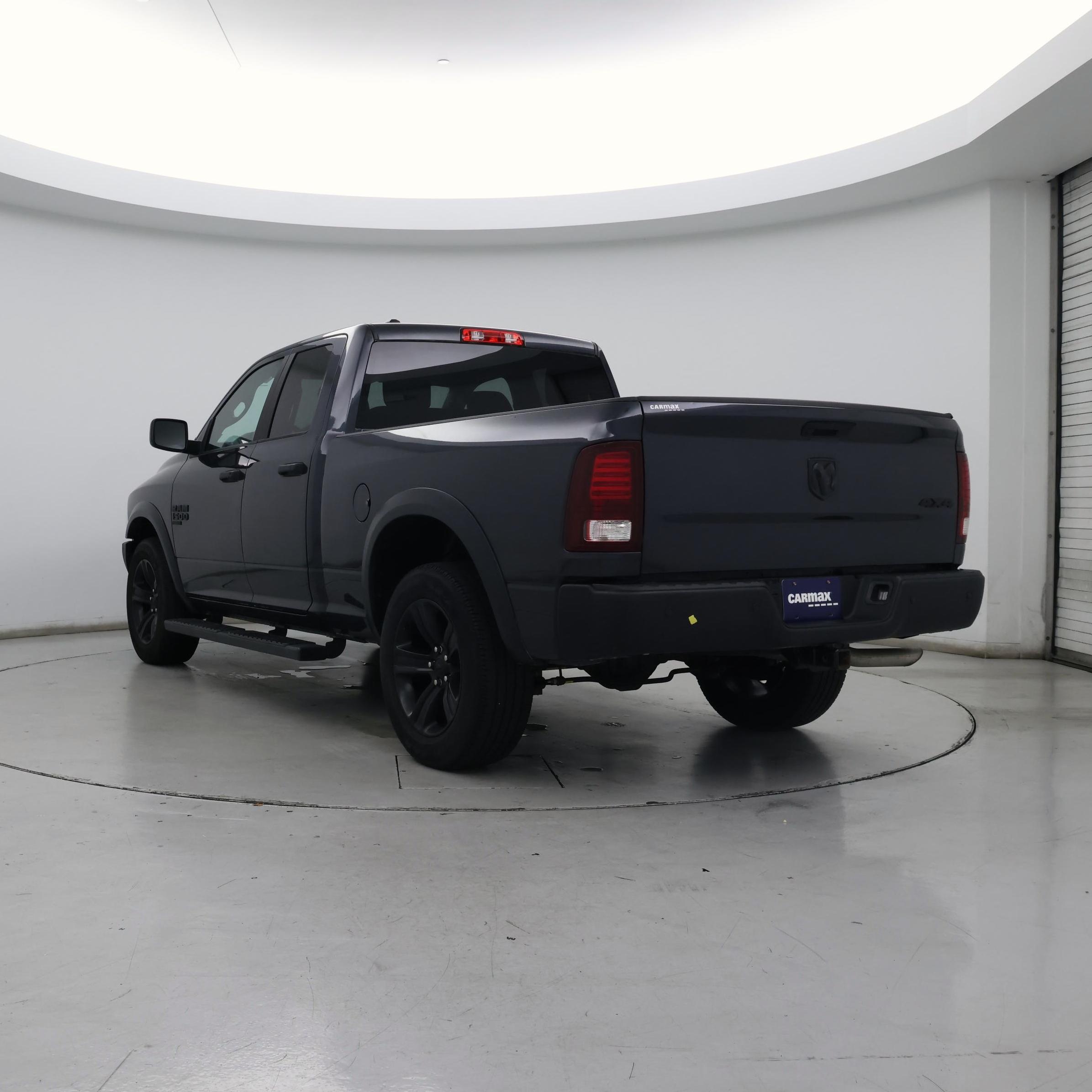 Thumbnail: 2021 RAM 1500 Classic - 2