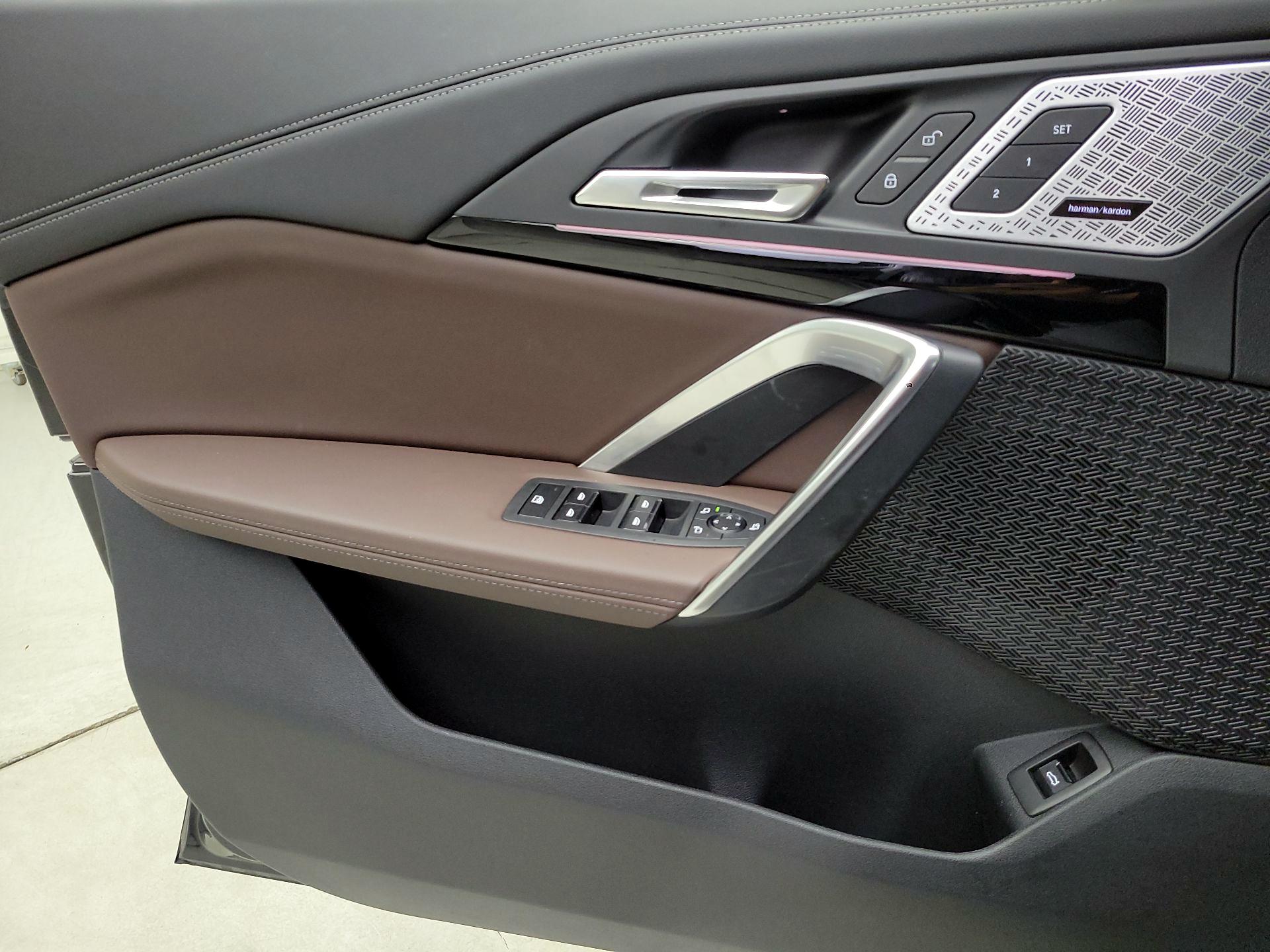Thumbnail: 2025 BMW X1 - 12