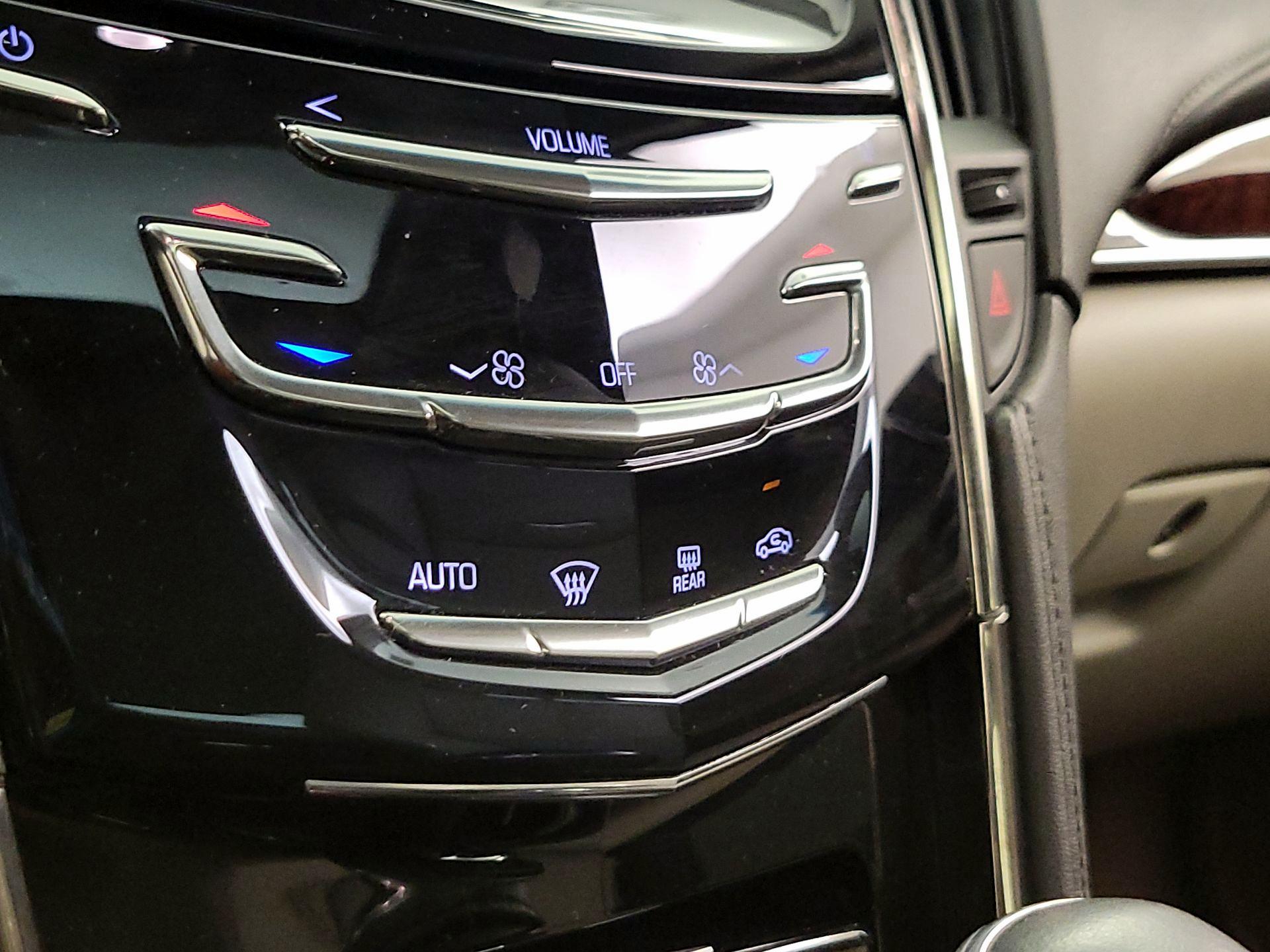 Thumbnail: 2014 Cadillac ATS - 17