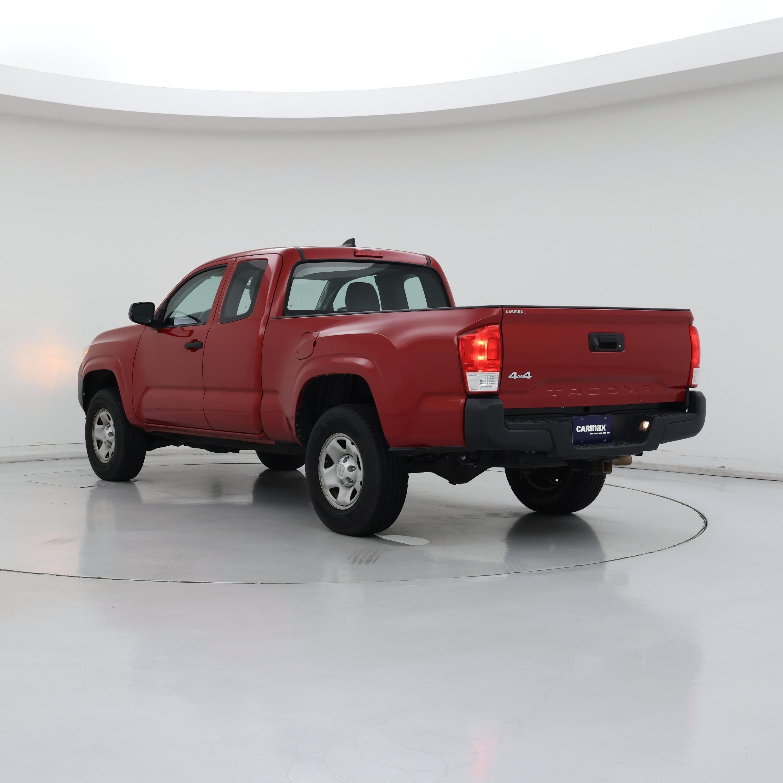 Thumbnail: 2016 Toyota Tacoma - 2