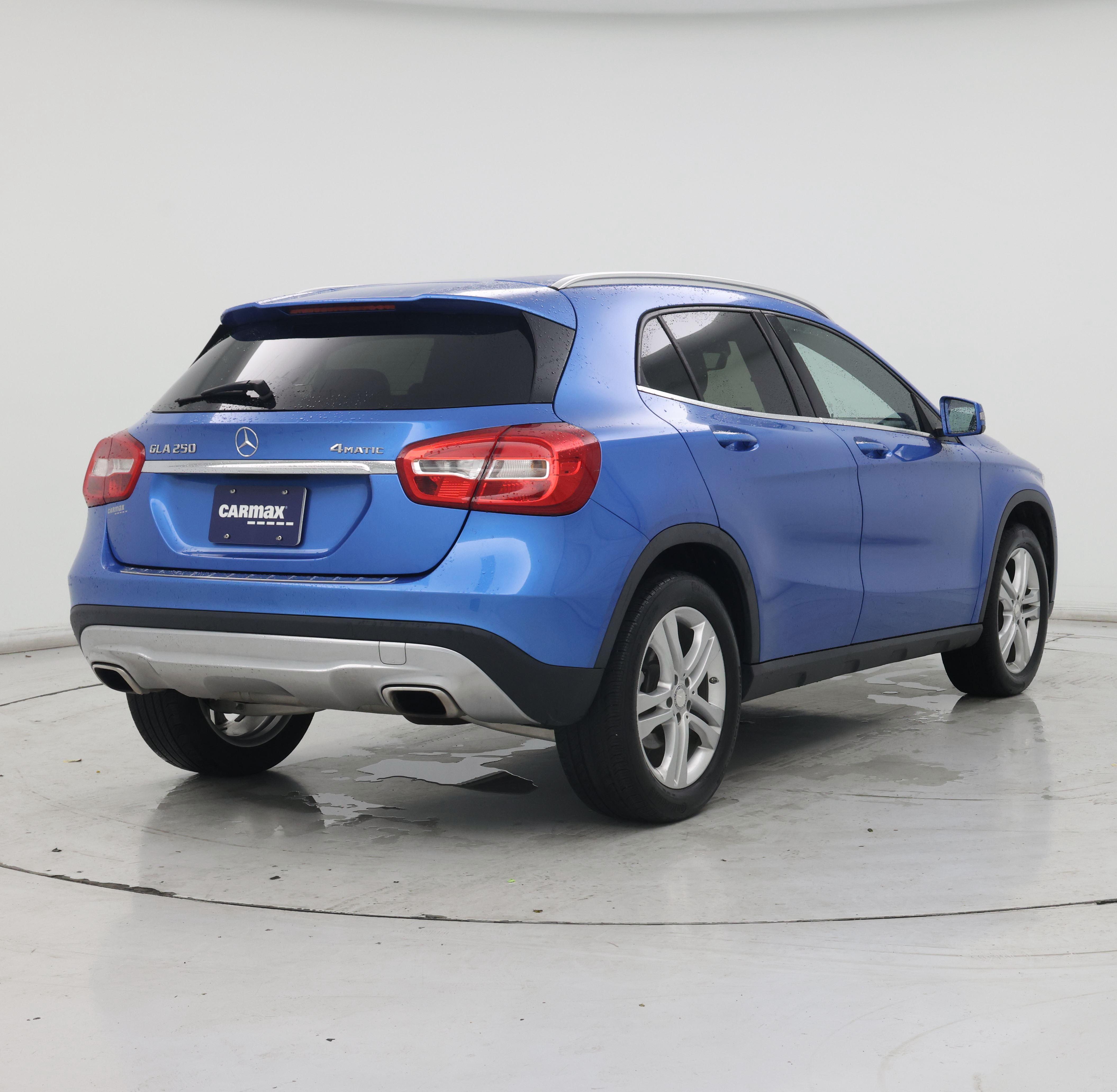 Thumbnail: 2016 Mercedes-Benz GLA - 8