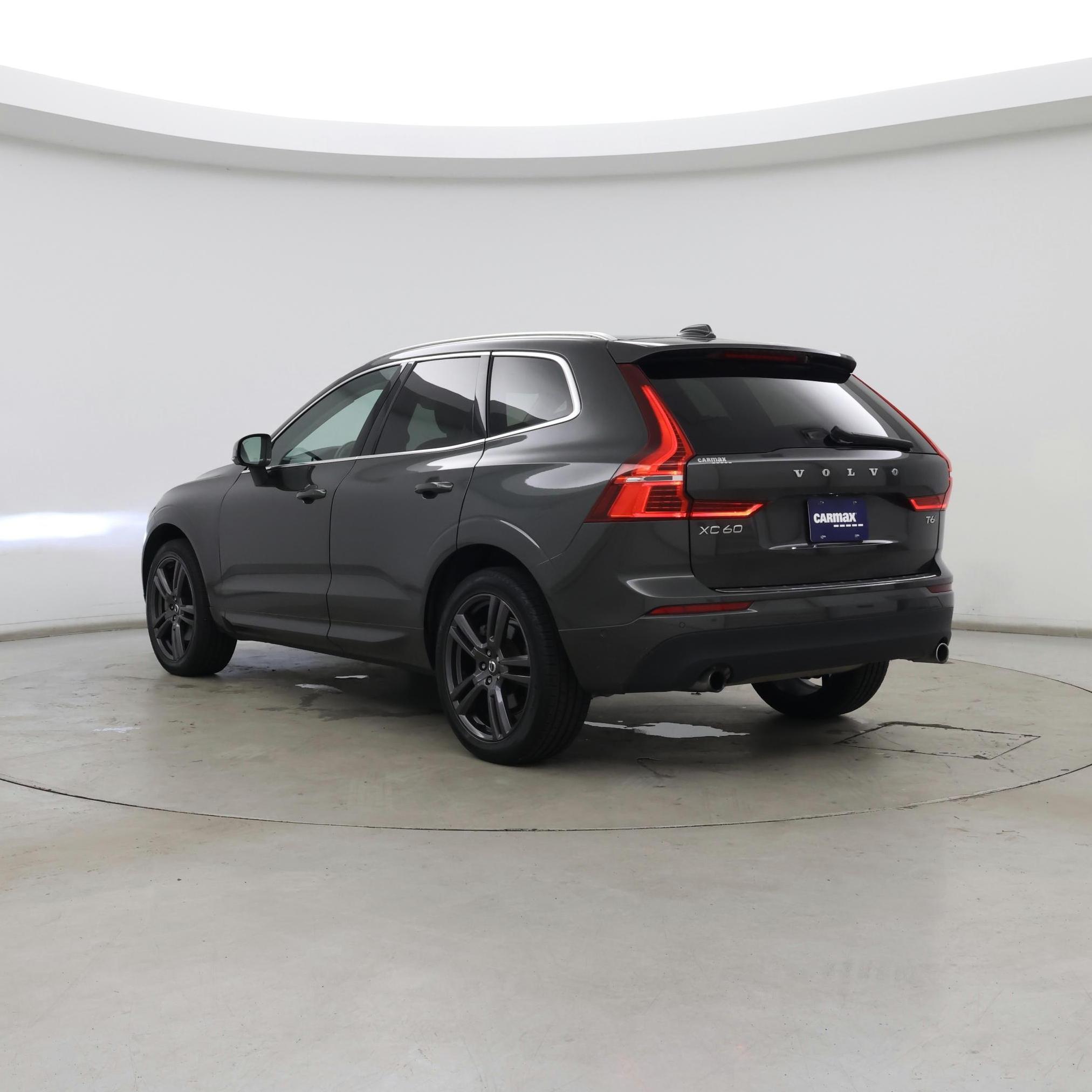 Thumbnail: 2019 Volvo XC60 - 2