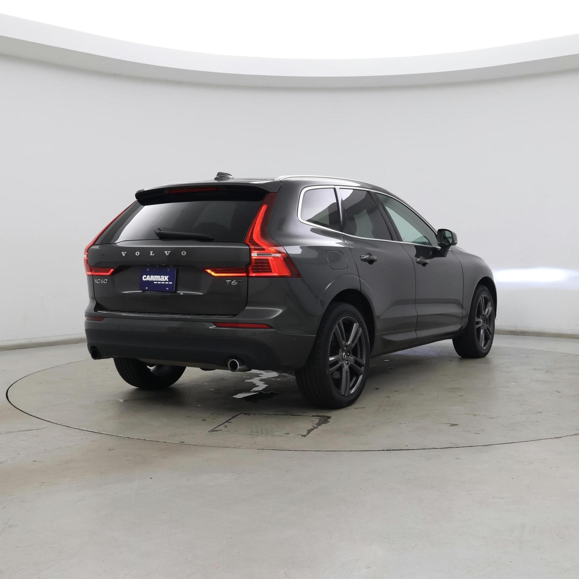 Thumbnail: 2019 Volvo XC60 - 8